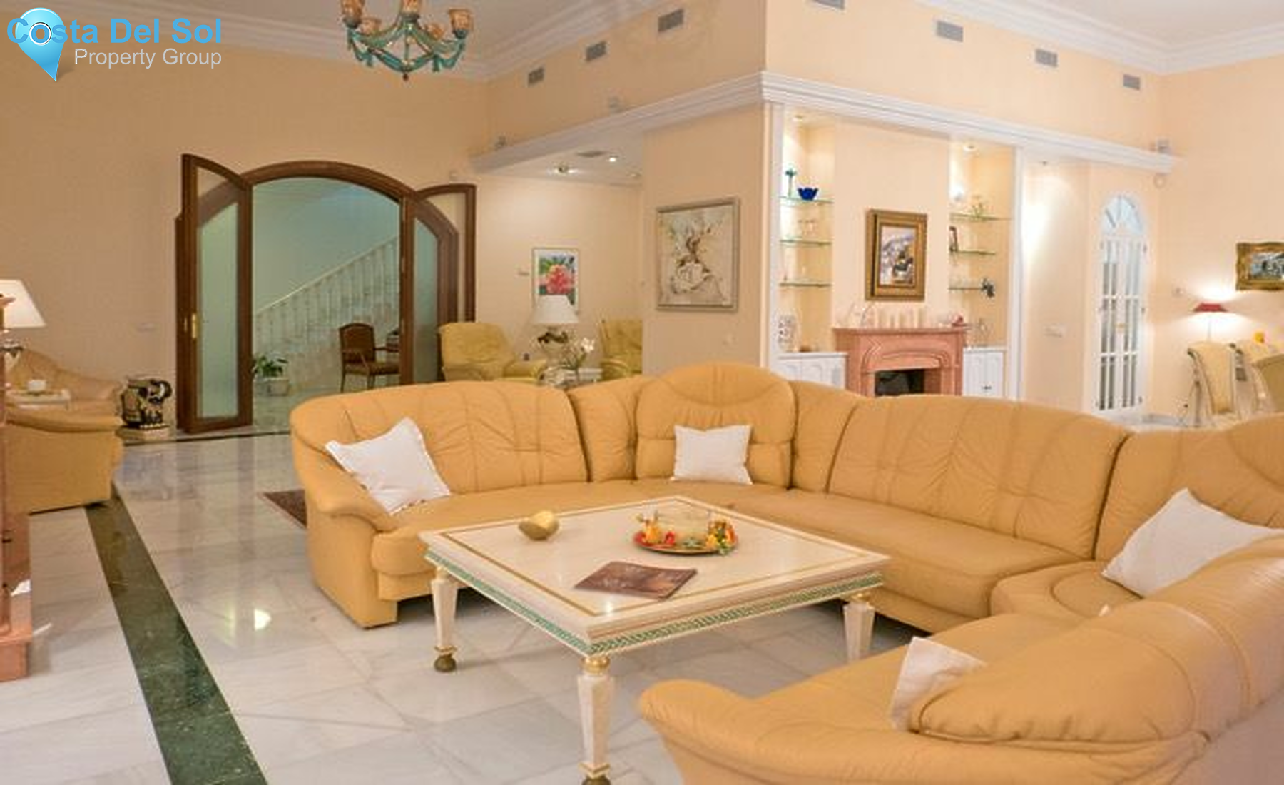 Detached Villa in Bahía de Marbella-1218197
