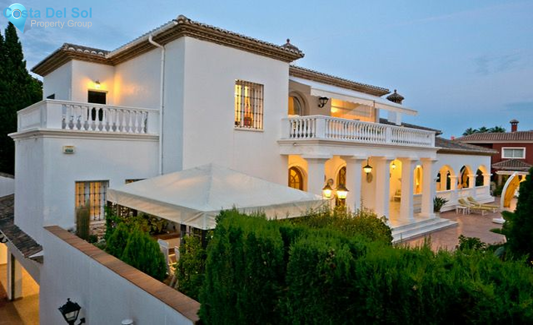 Detached Villa in Bahía de Marbella-1218200