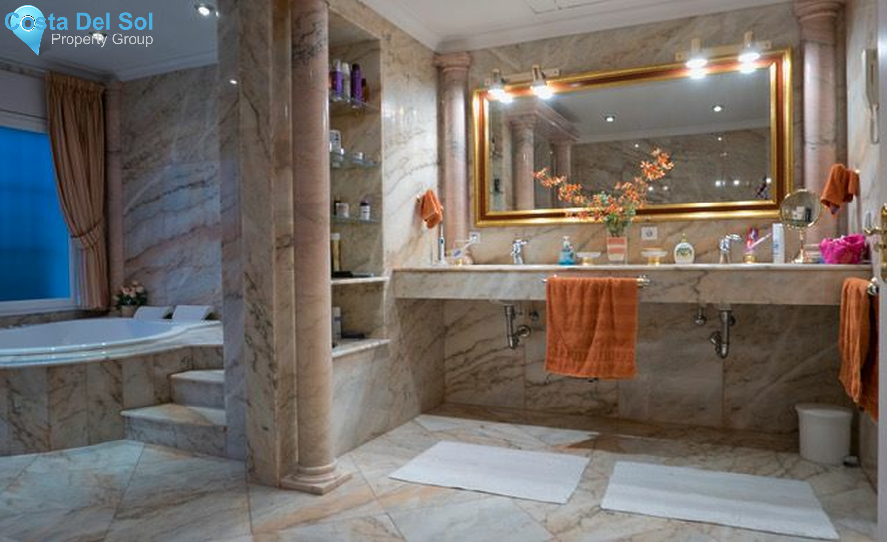 Detached Villa in Bahía de Marbella-1218202