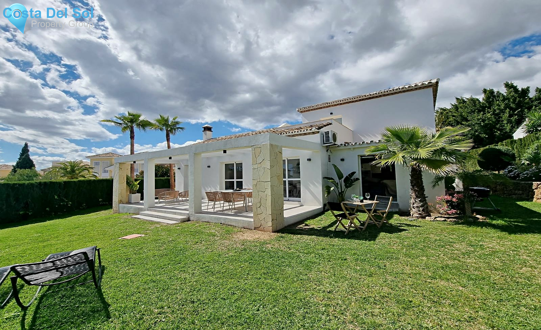 Detached Villa in Benahavís-1155377