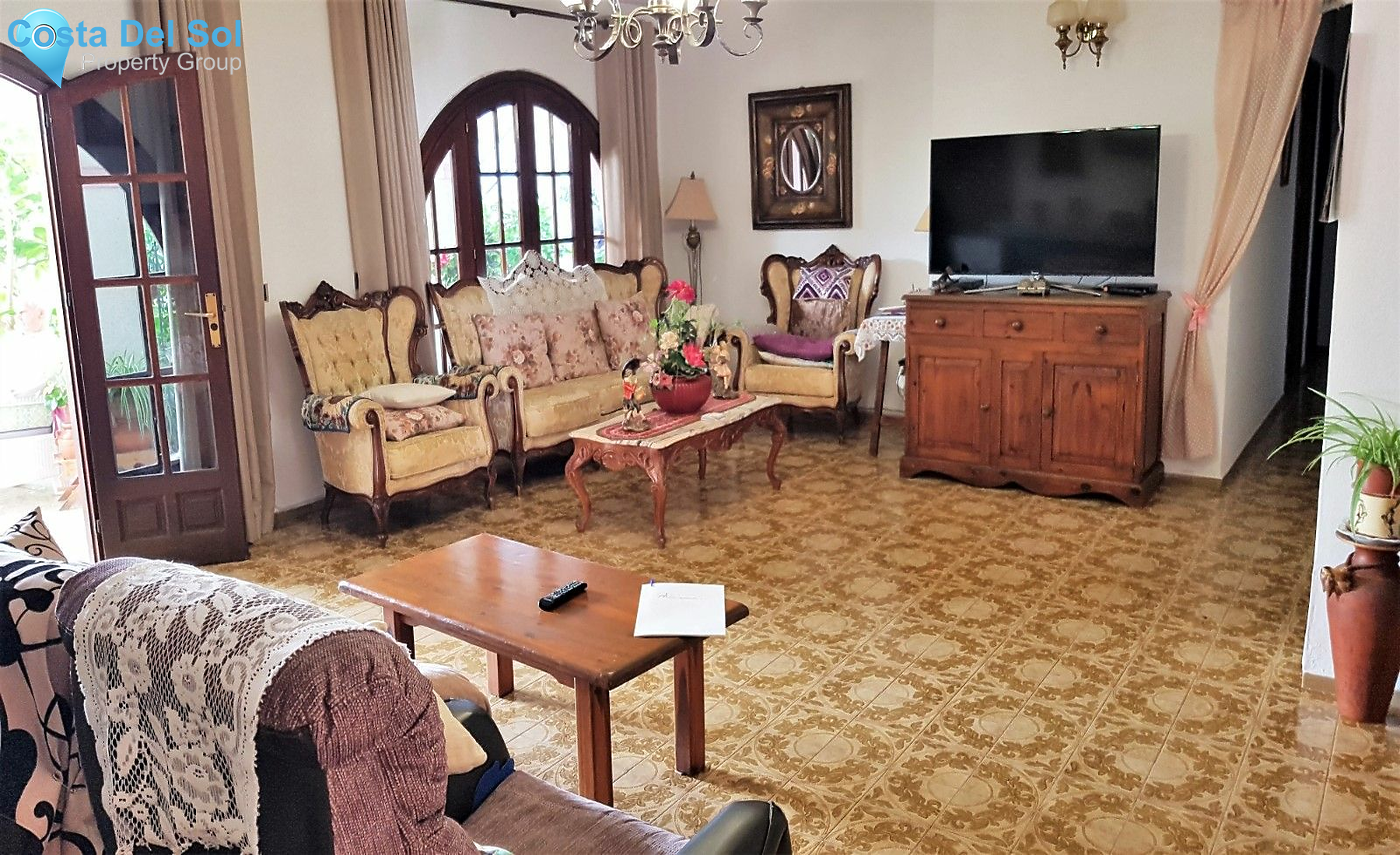 Detached Villa in Benahavís-1207825