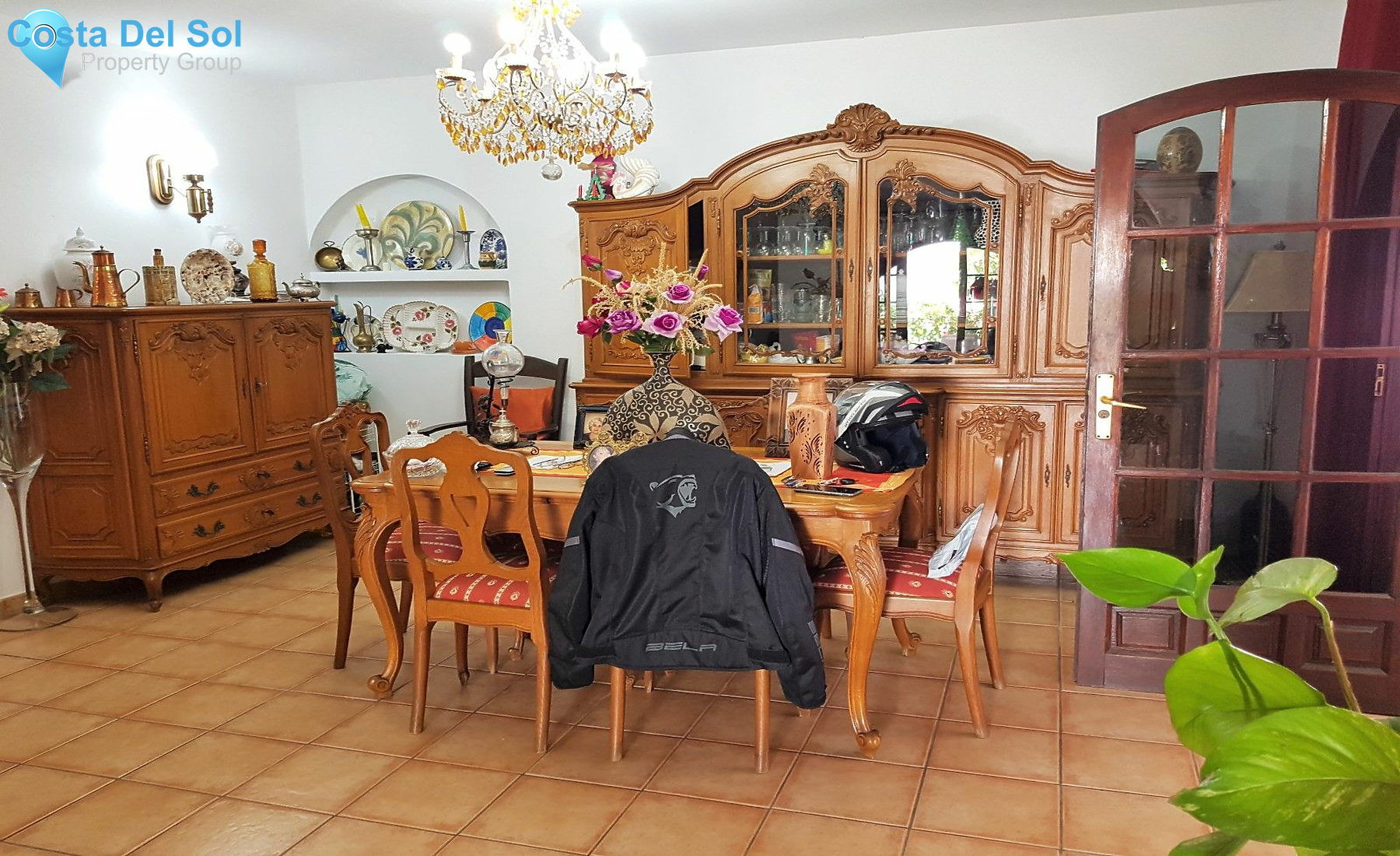 Detached Villa in Benahavís-1207826