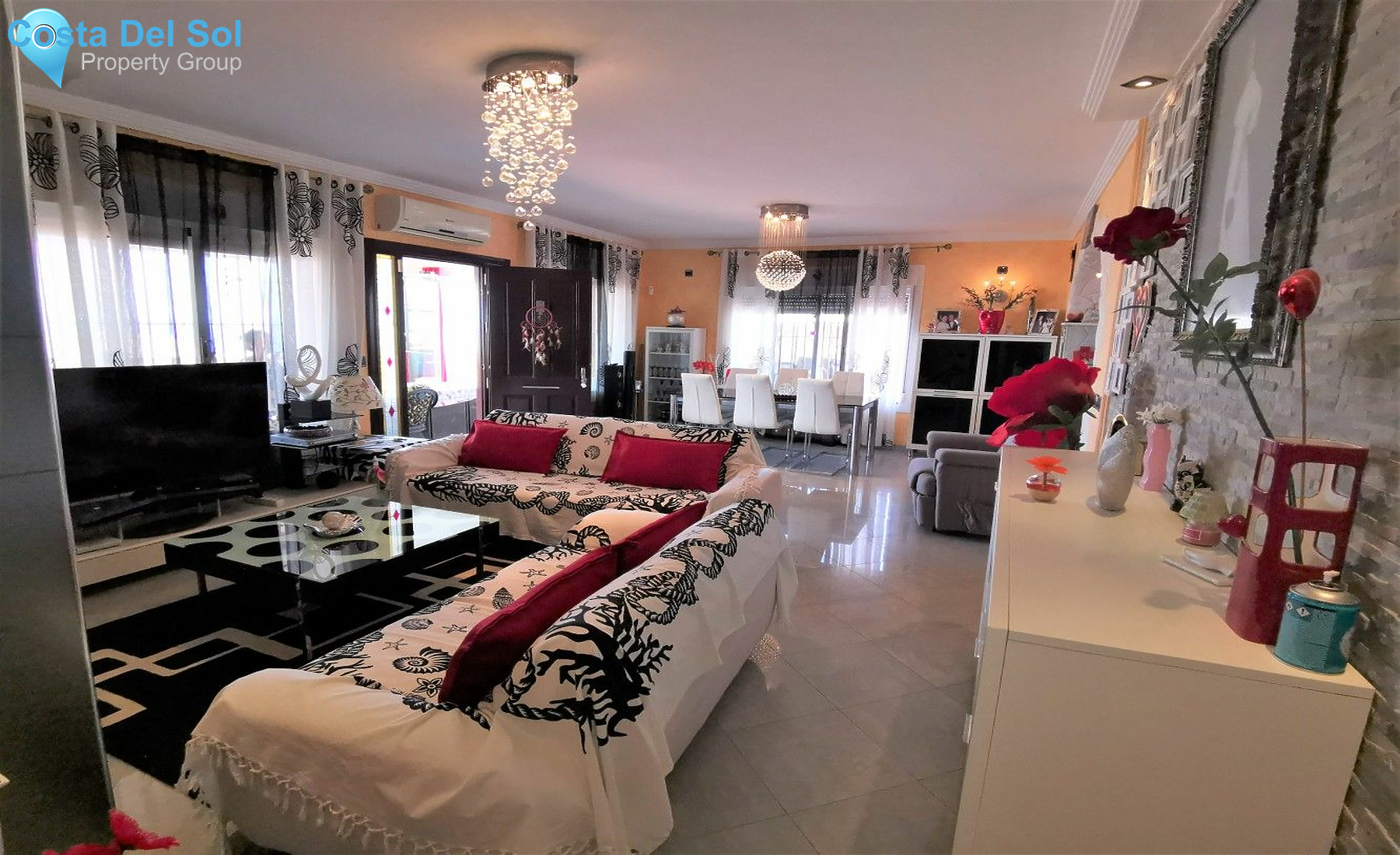 Detached Villa in Benajarafe-1134476