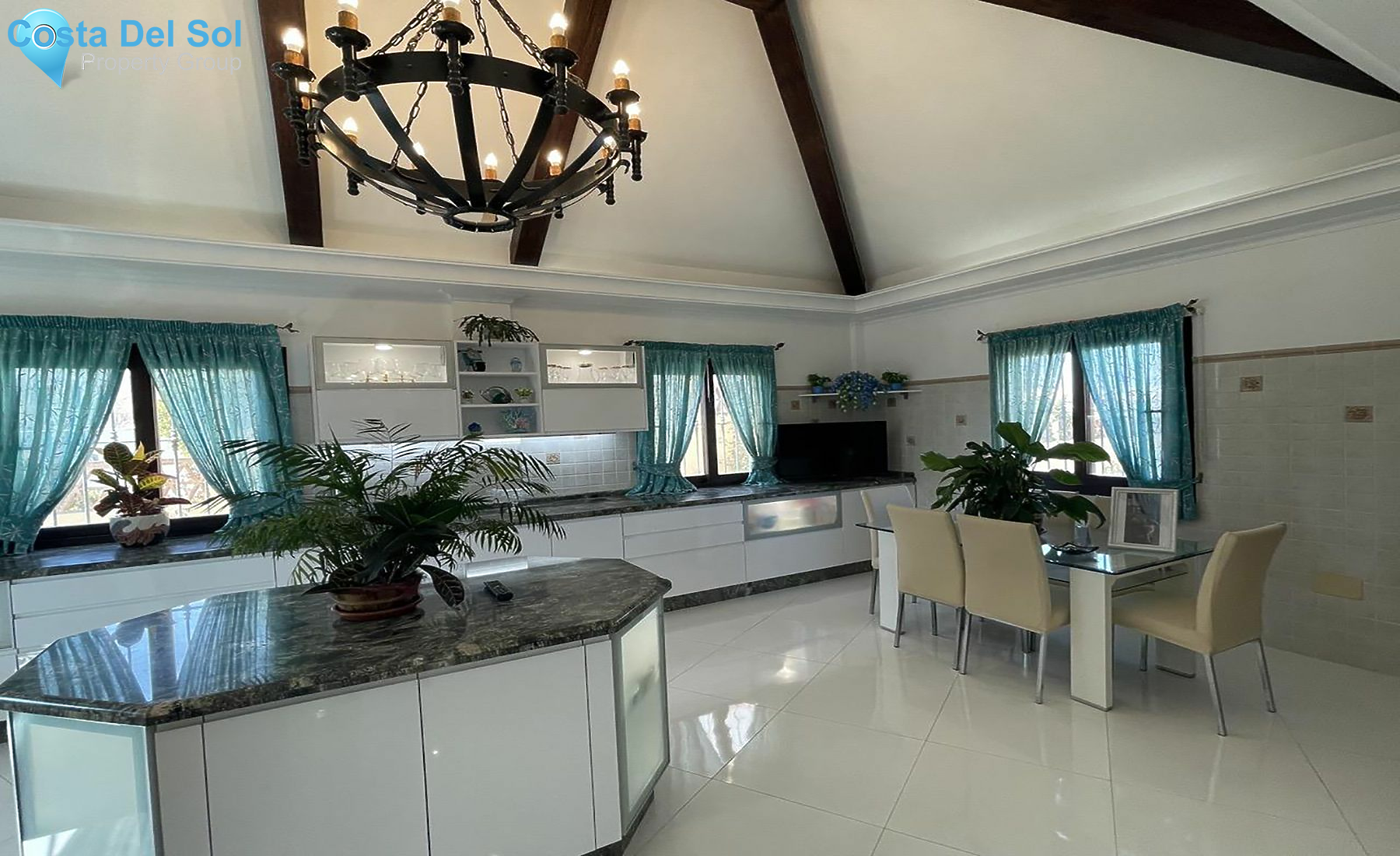 Detached Villa in Benalmadena Costa-1174029