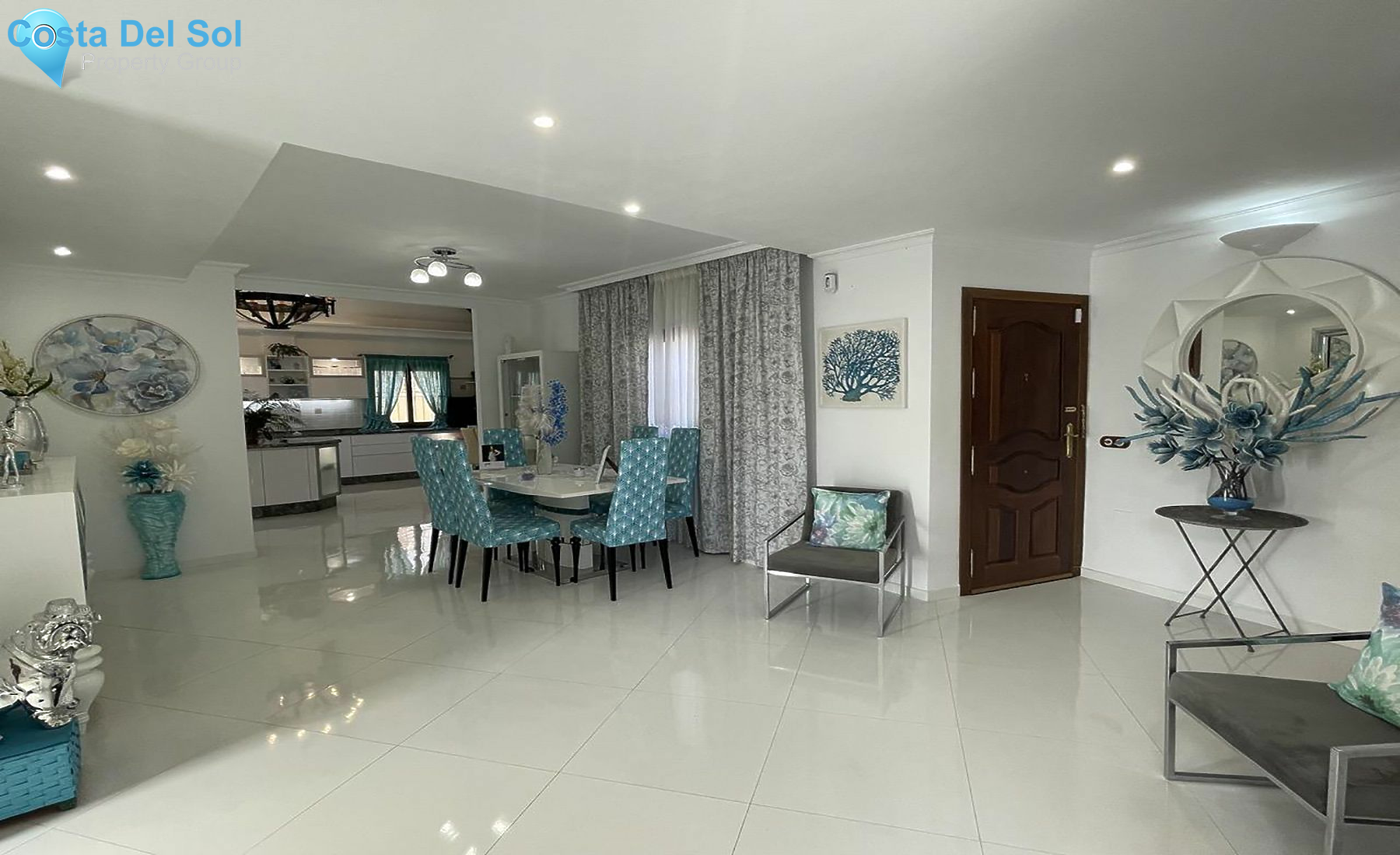 Detached Villa in Benalmadena Costa-1174032