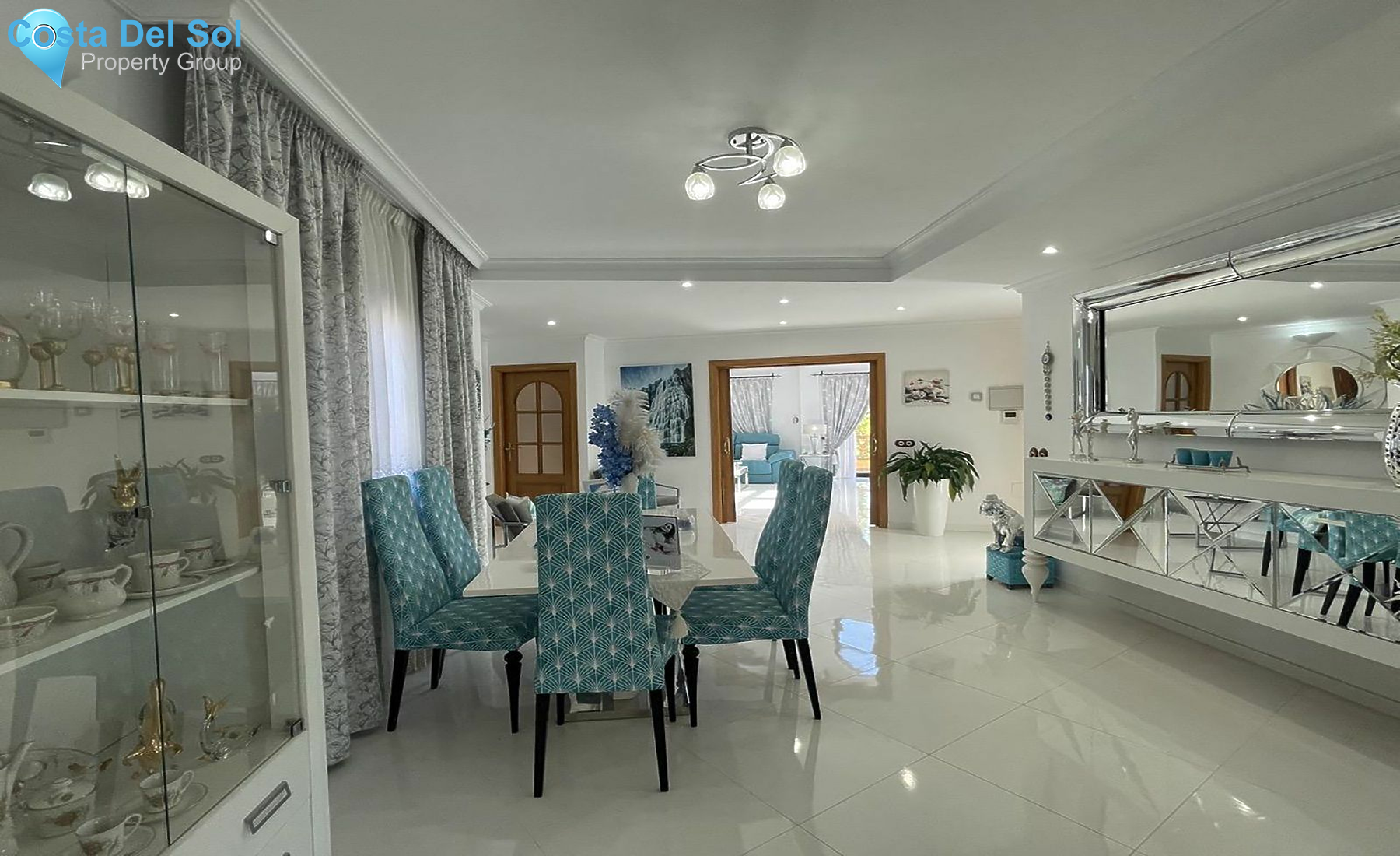 Detached Villa in Benalmadena Costa-1174021