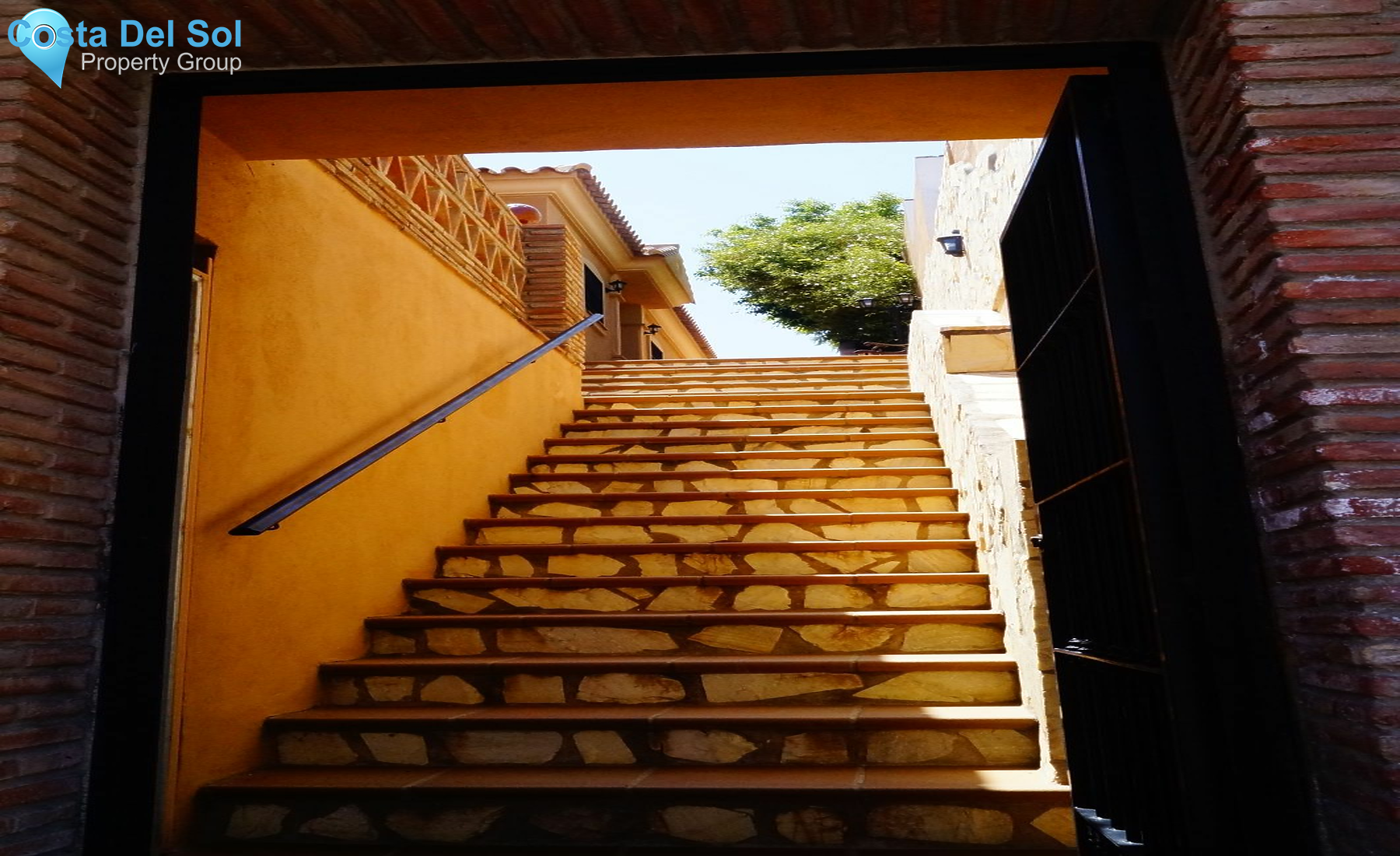 Detached Villa in Benalmadena-1169410