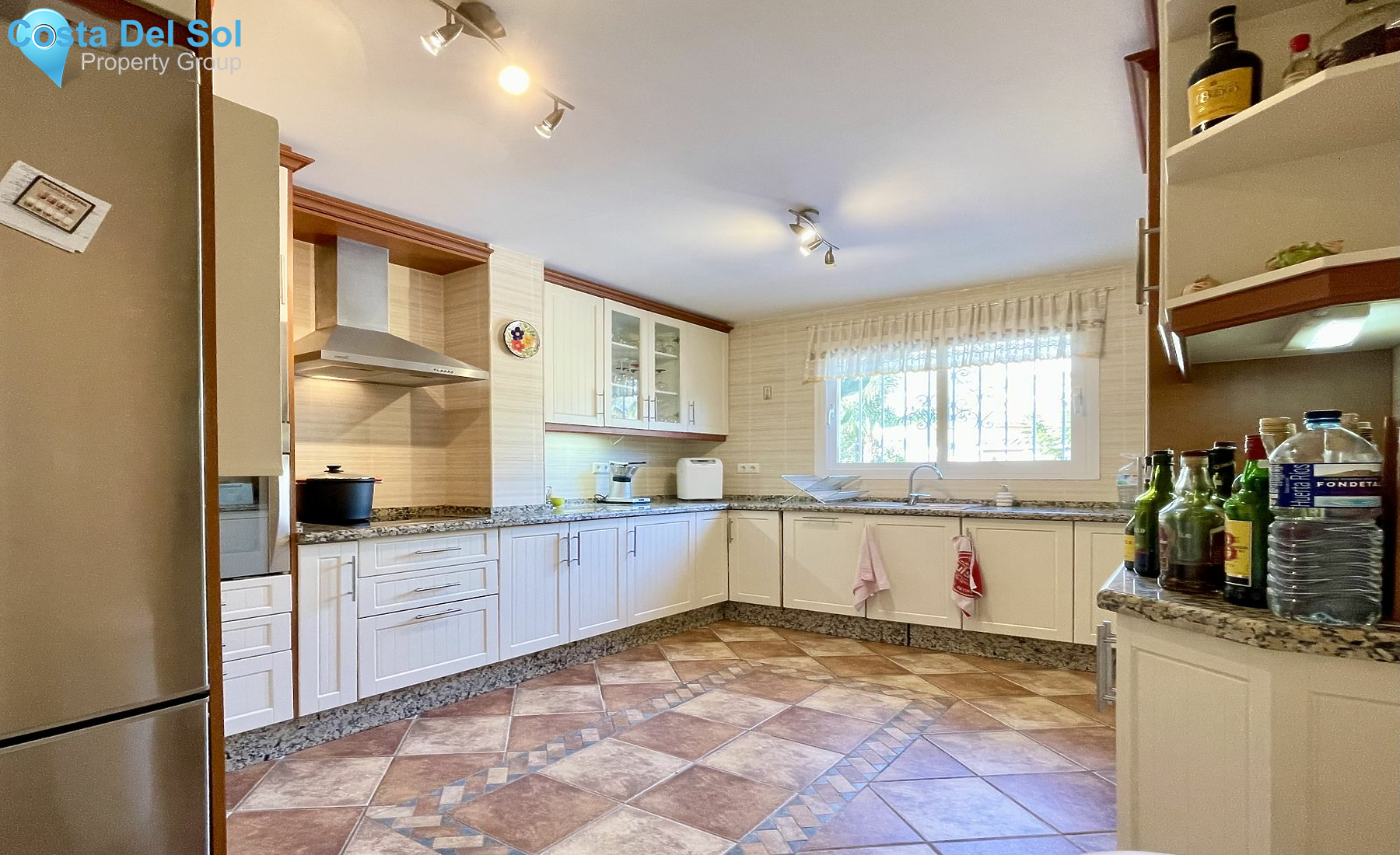 Detached Villa in Benalmadena-1205674