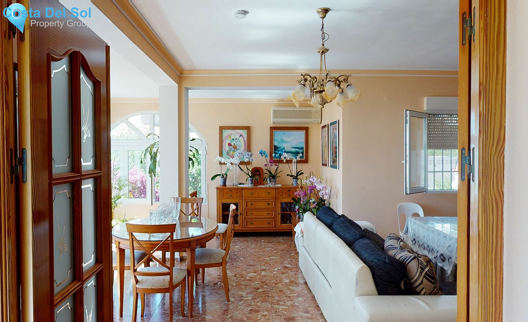 Detached Villa in Benalmadena Pueblo-1162081