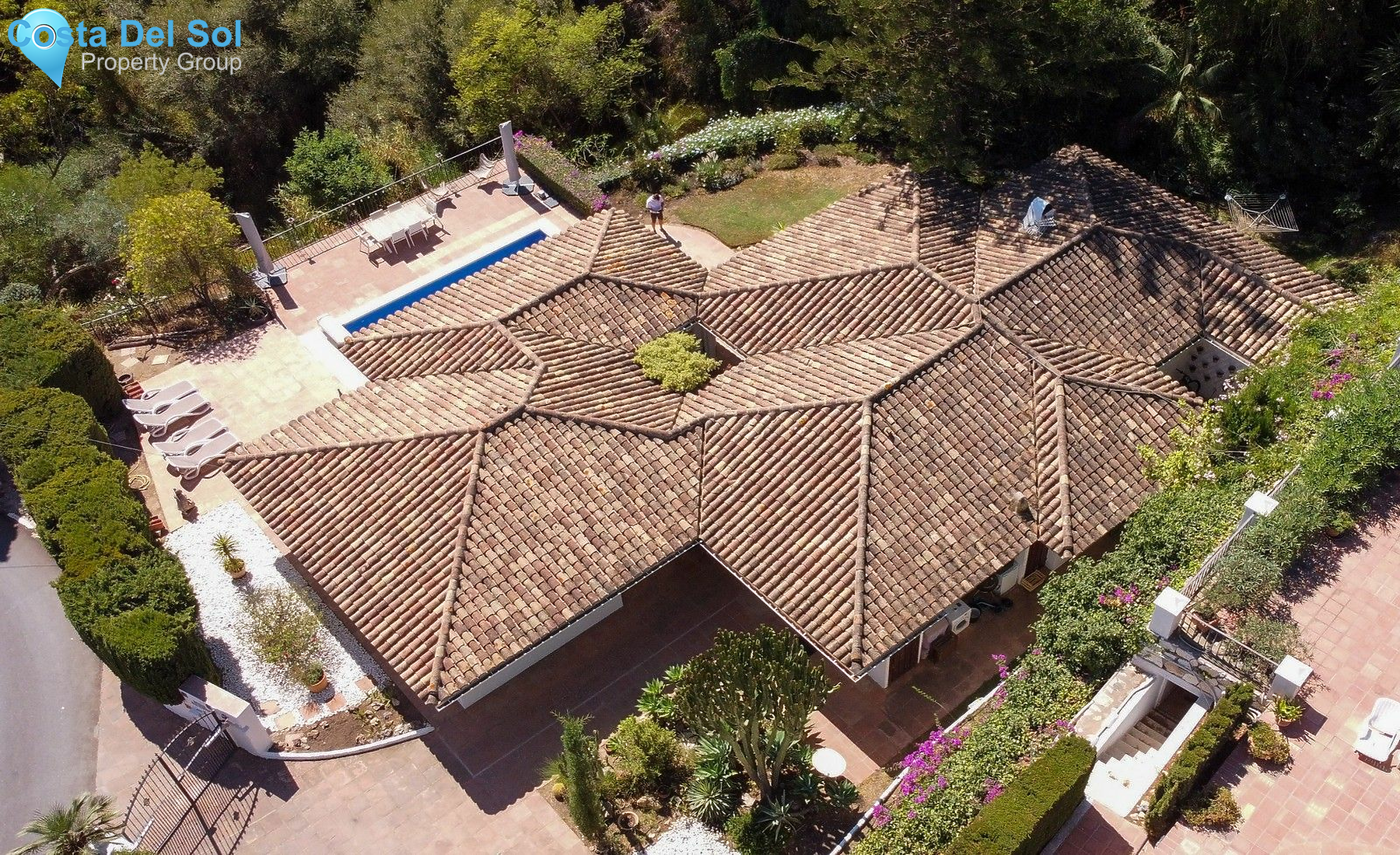 Detached Villa in Benalmadena Pueblo-1469157