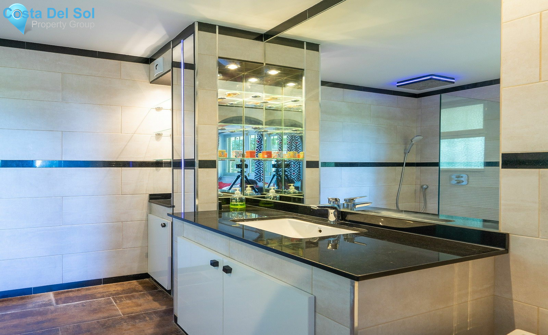 Detached Villa in Benalmadena Pueblo-1469171