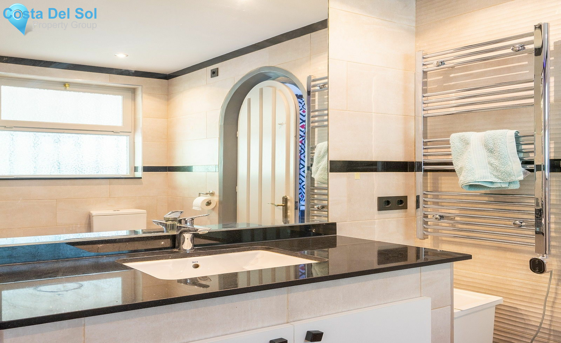 Detached Villa in Benalmadena Pueblo-1469173