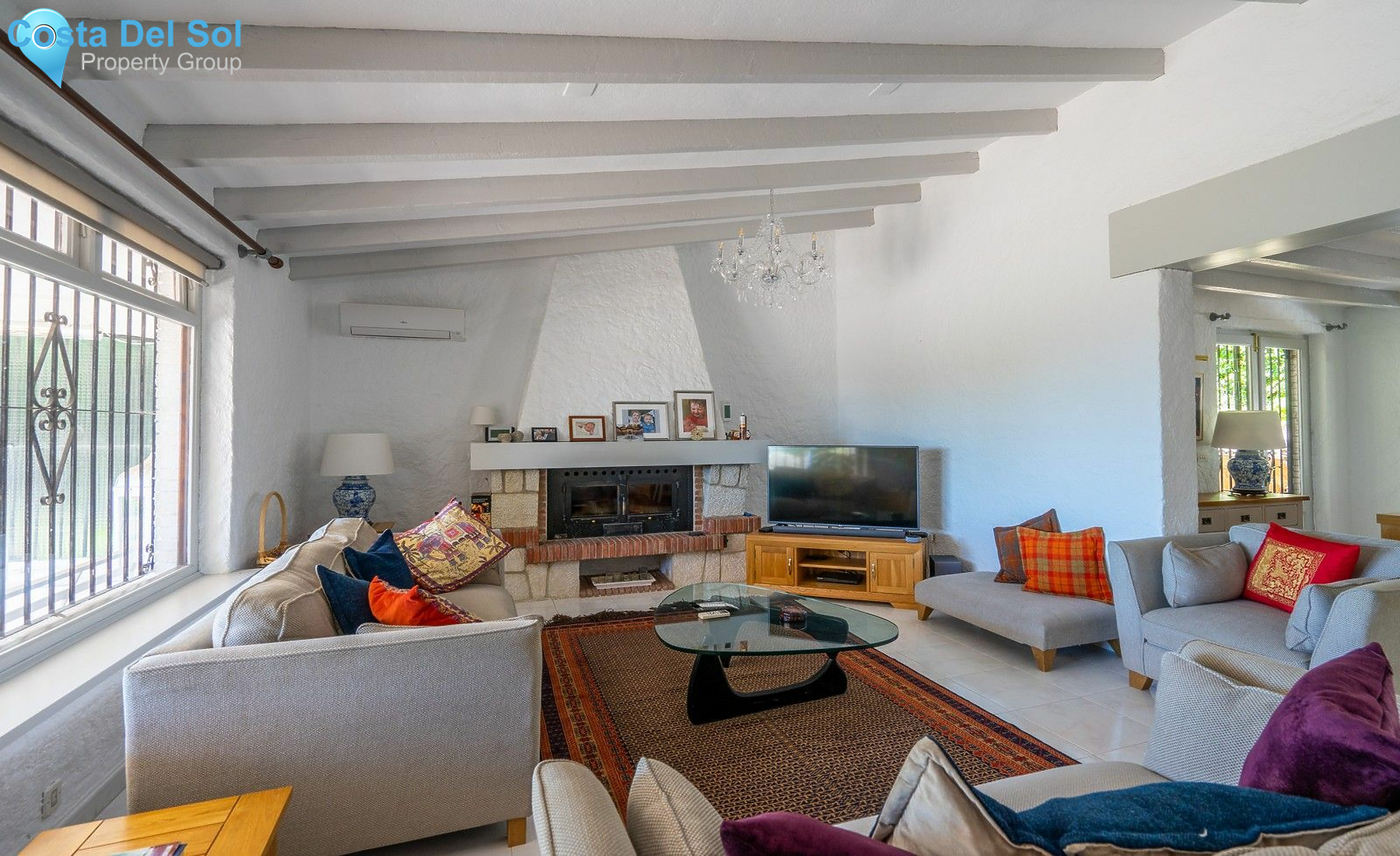 Detached Villa in Benalmadena Pueblo-1469161