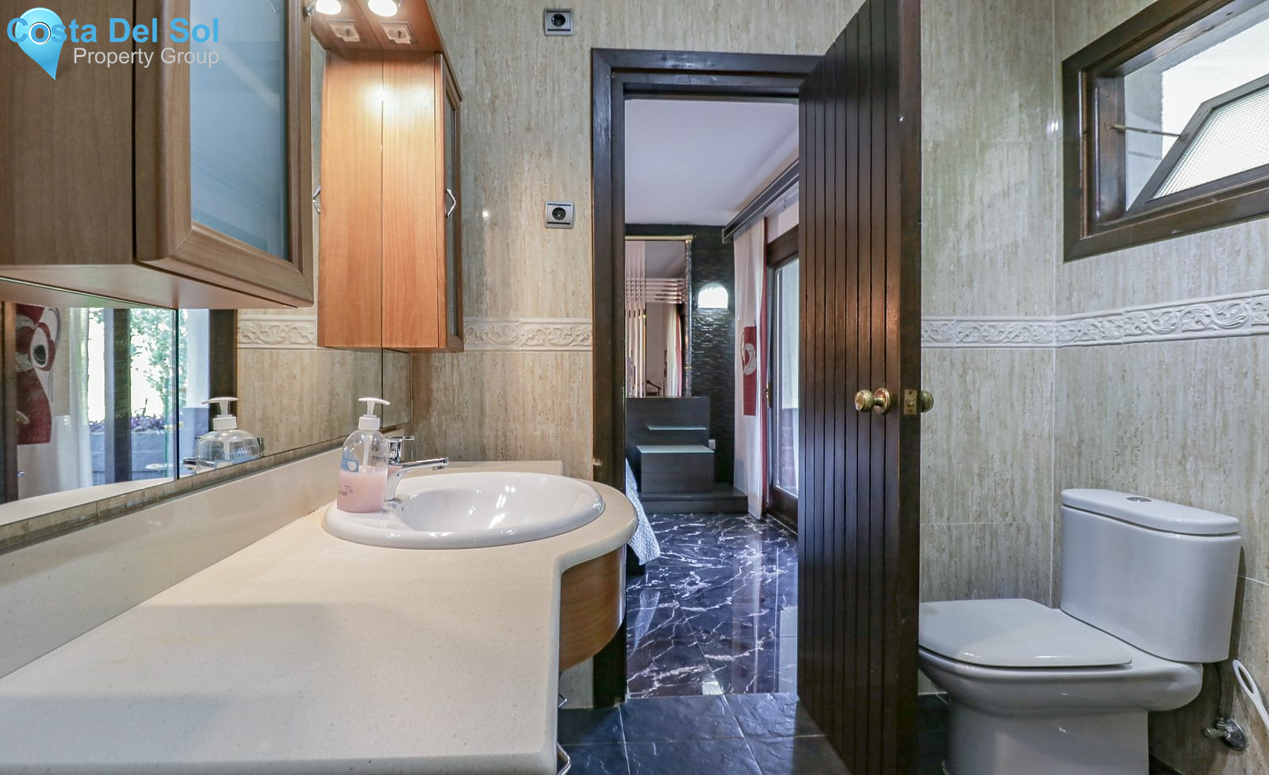 Detached Villa in Calahonda-1143323