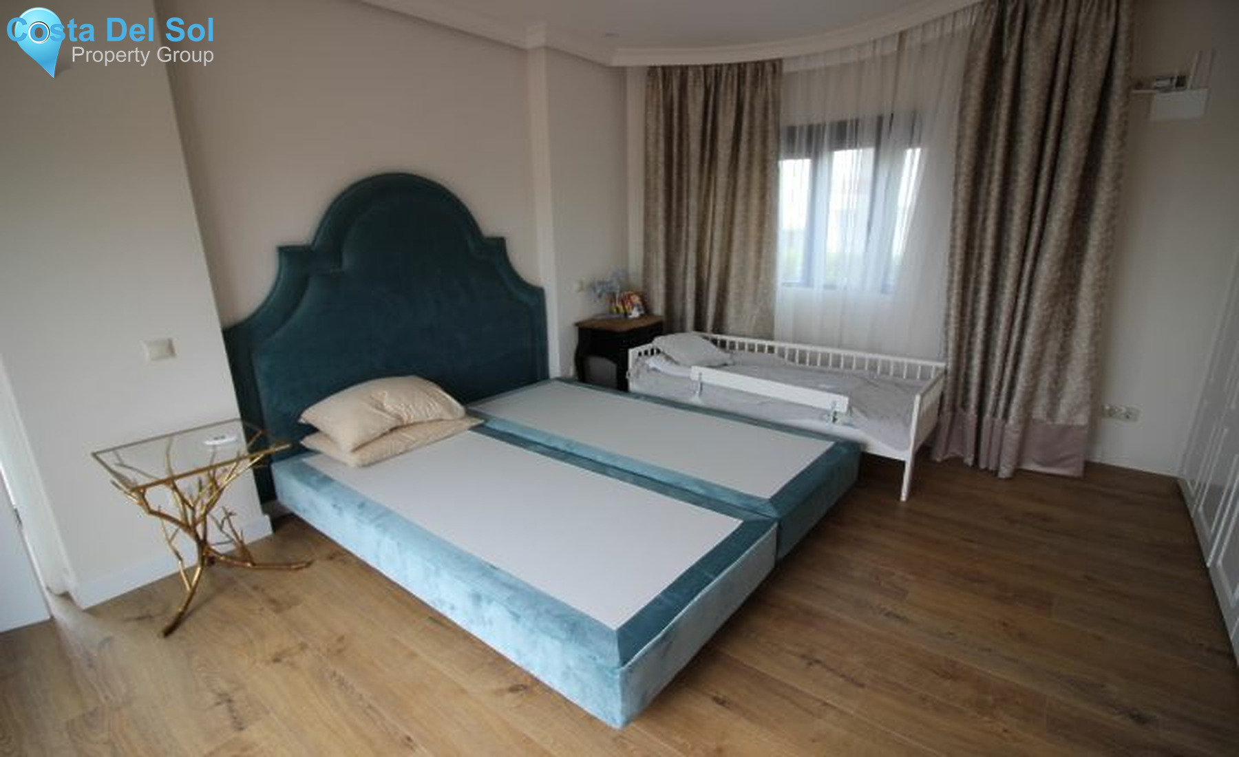 Detached Villa in Calahonda-1398387