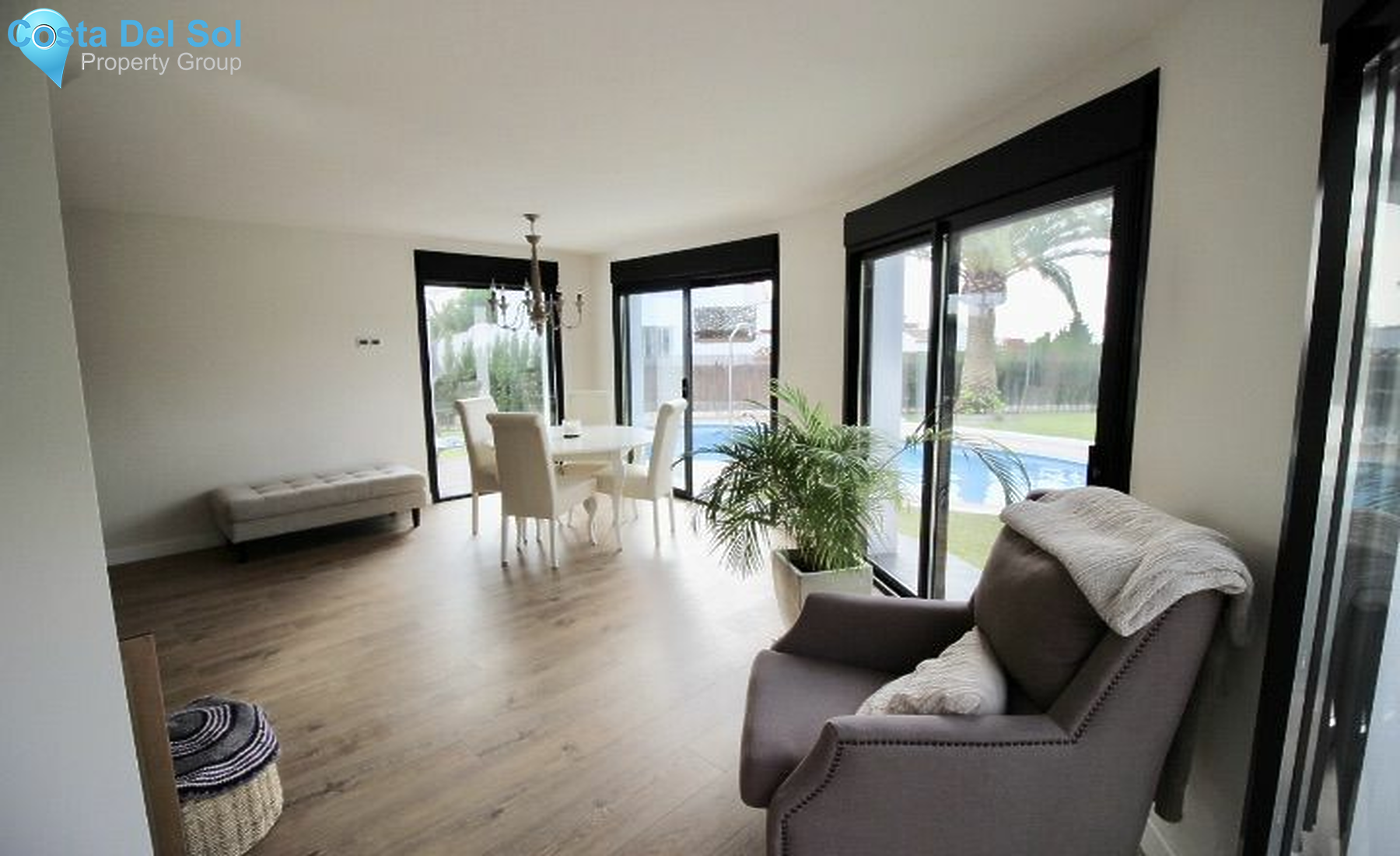 Detached Villa in Calahonda-1398379