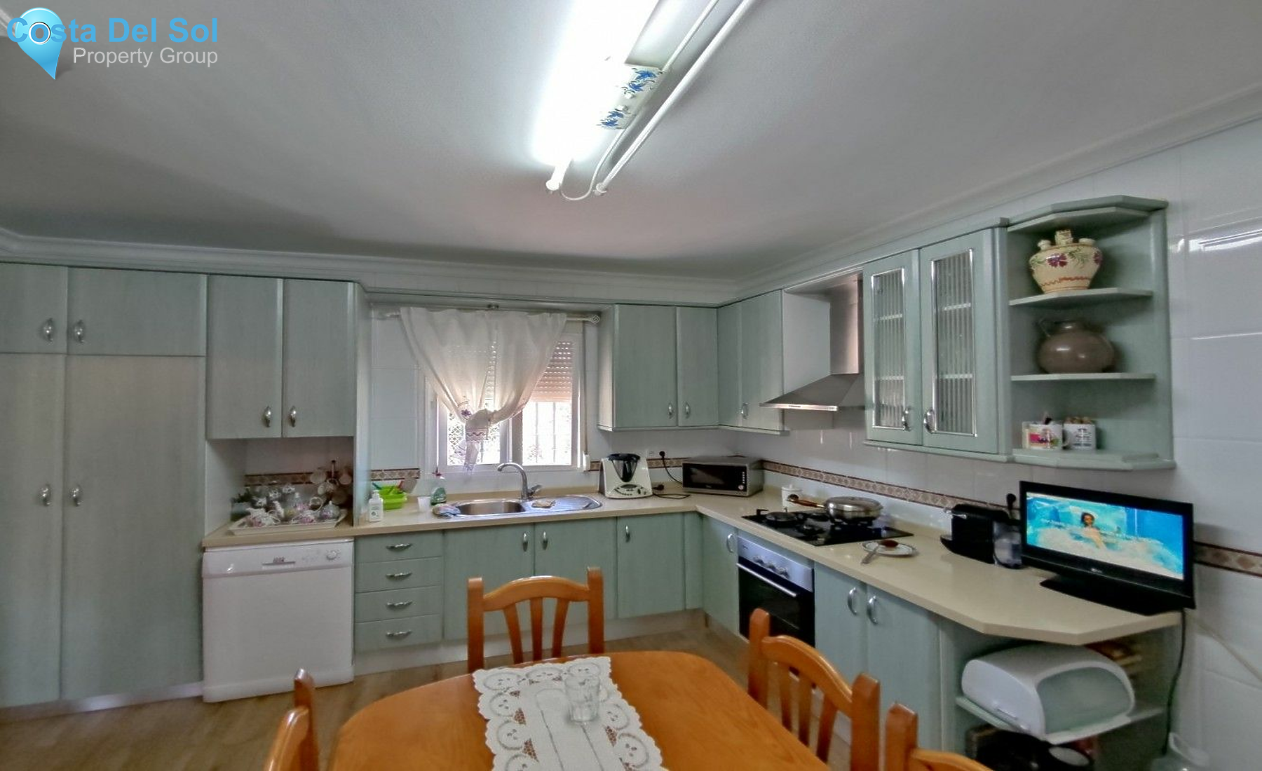 Detached Villa in Caleta de Vélez-1168952