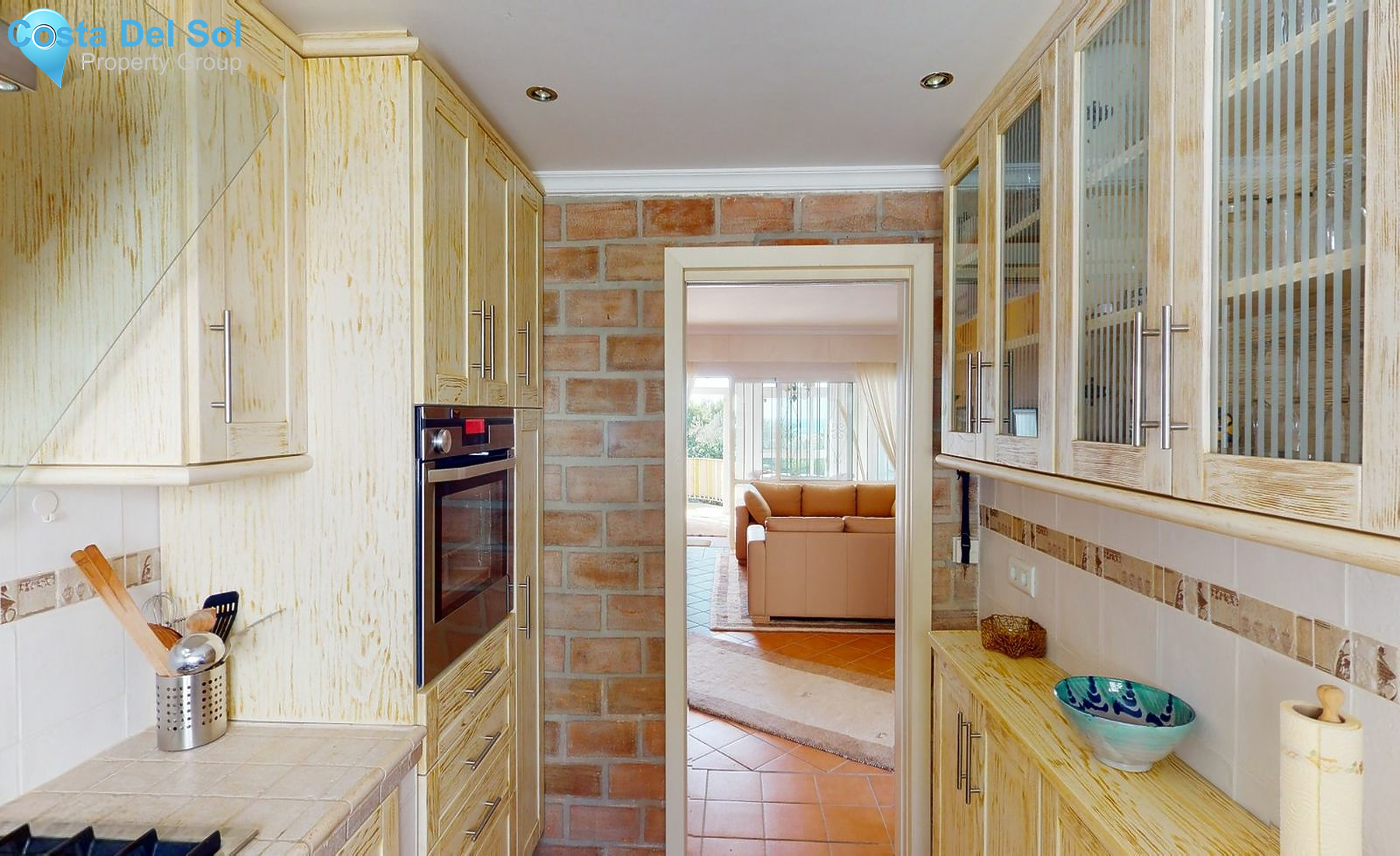 Detached Villa in Caleta de Vélez-1497925