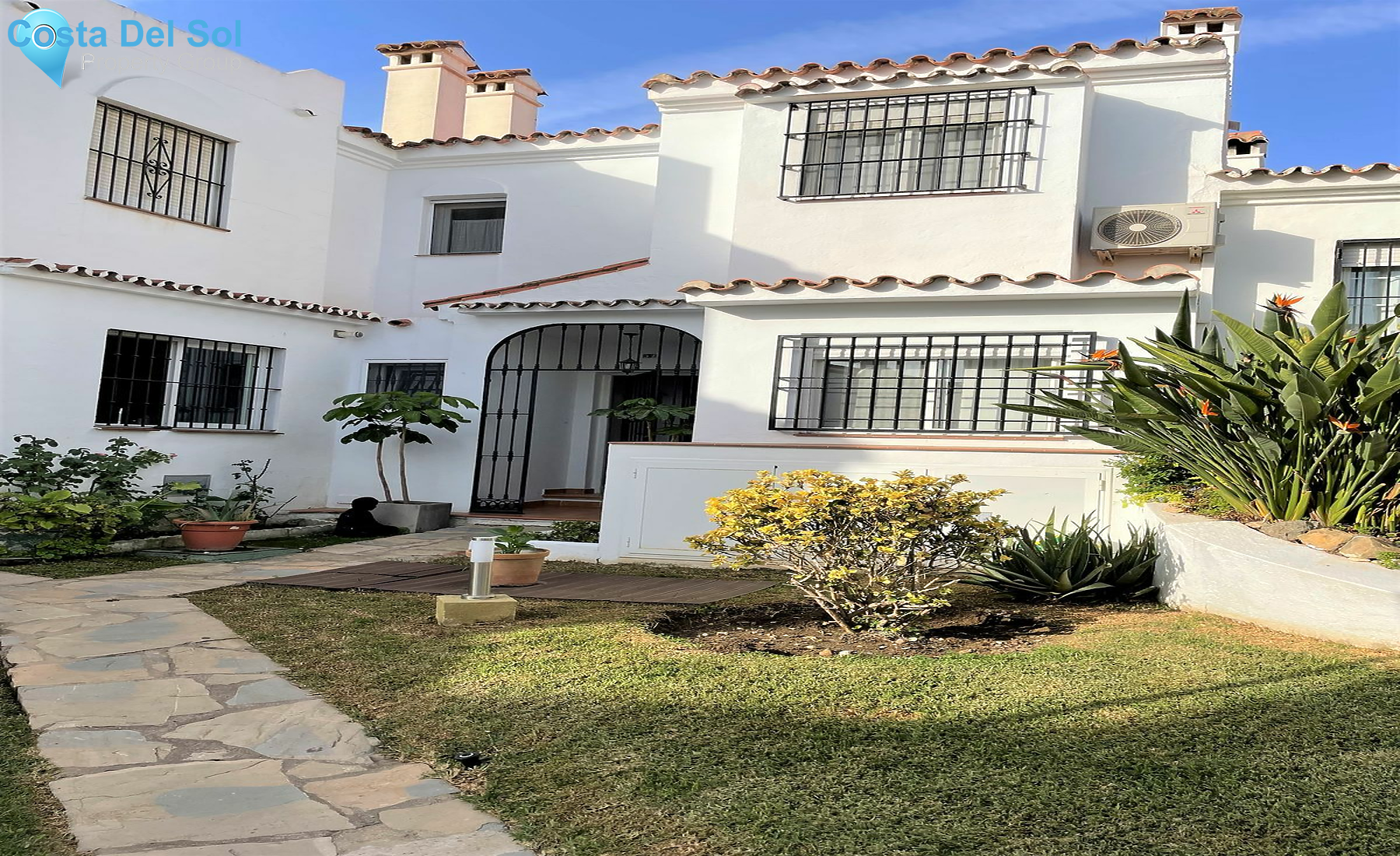 Detached Villa in Cancelada-1491570