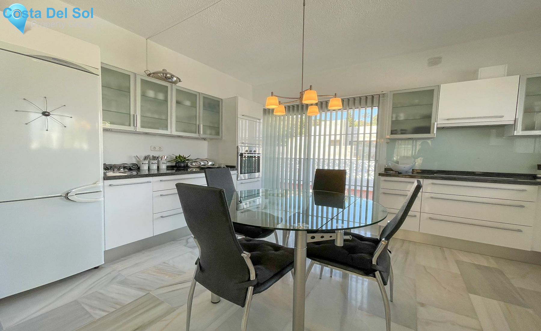 Detached Villa in Cerros del Aguila-1161069