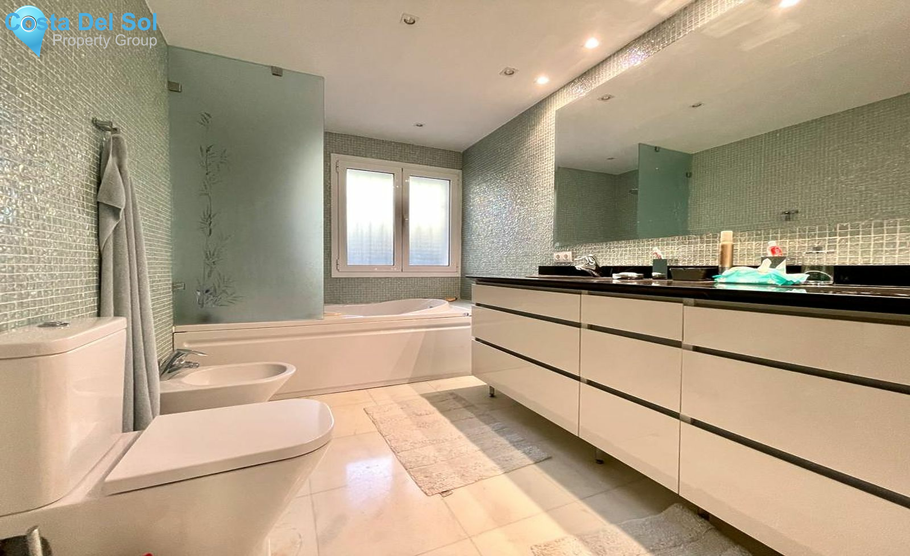 Detached Villa in Cerros del Aguila-1474100