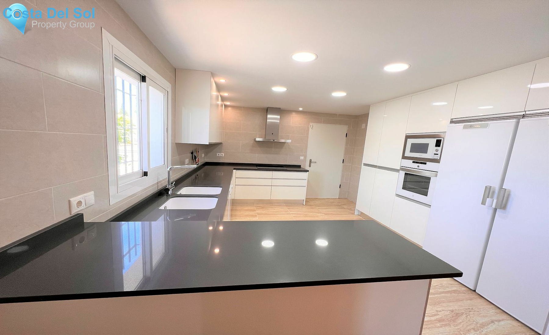 Detached Villa in Coín-1442140