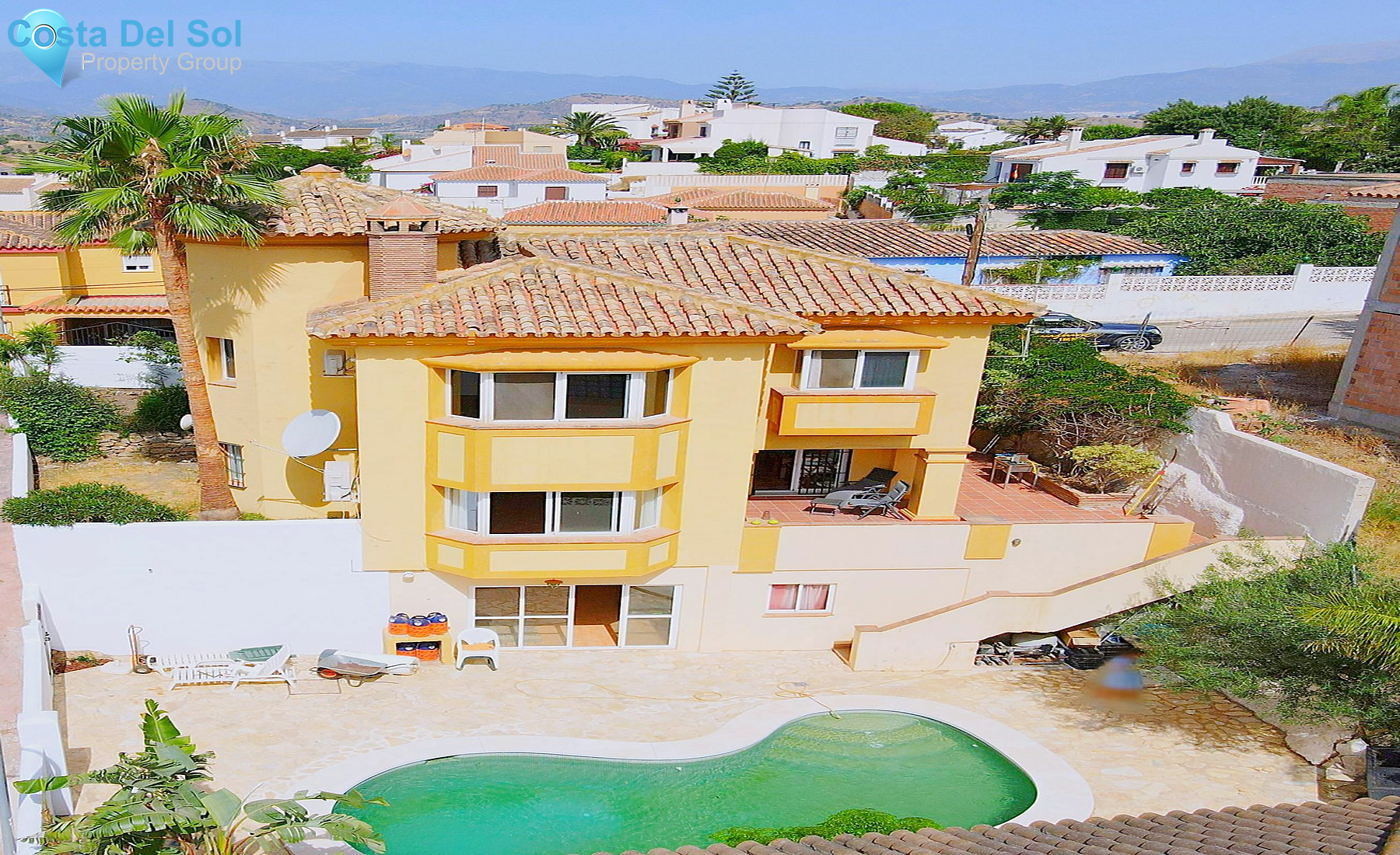 Detached Villa in Coín