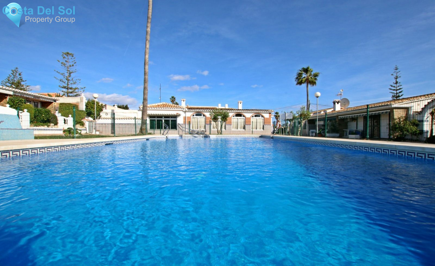 Detached Villa in El Chaparral-1136891