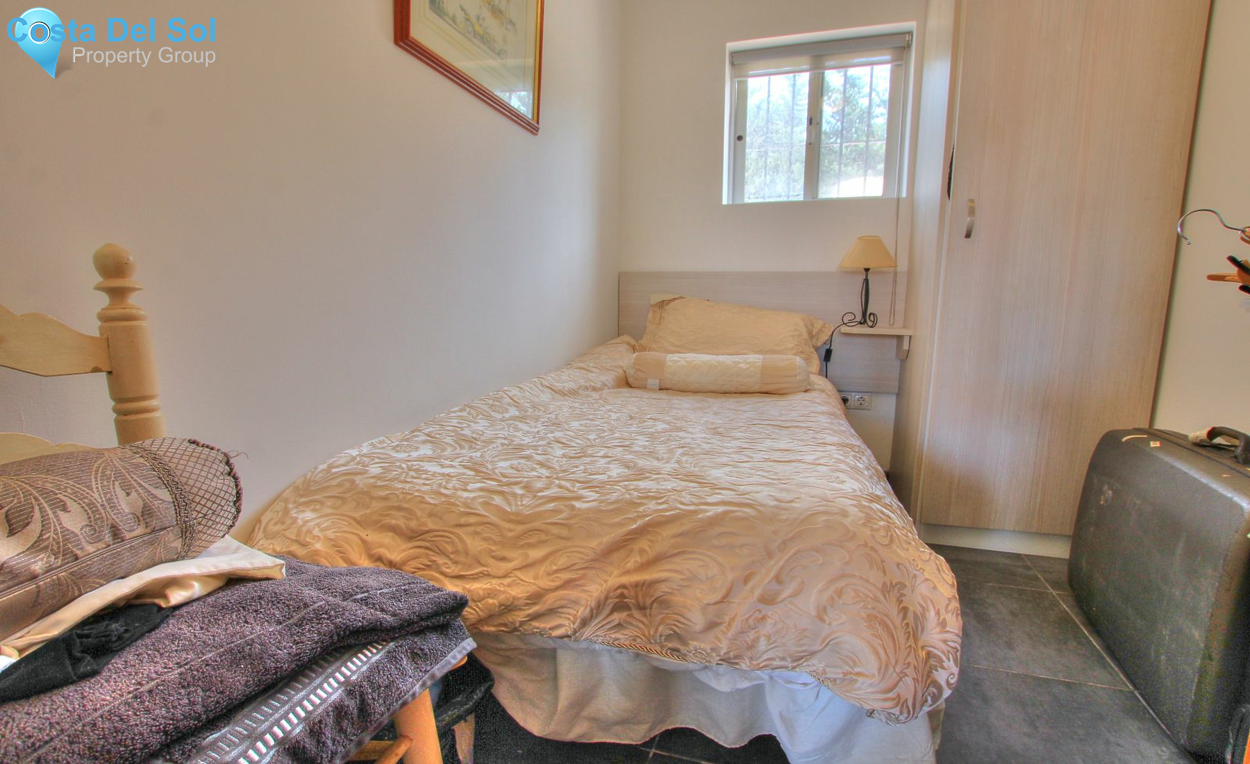Detached Villa in El Chaparral-1136902
