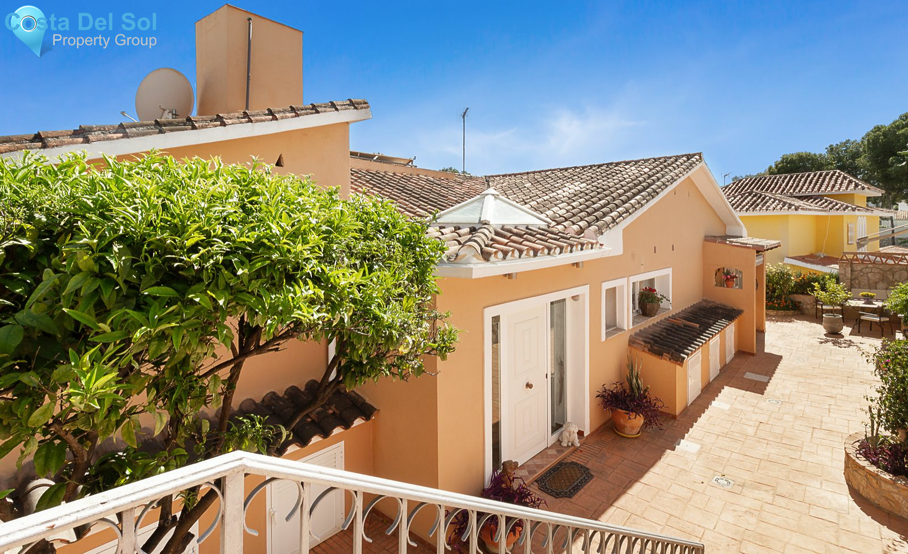 Detached Villa in El Coto-1127704