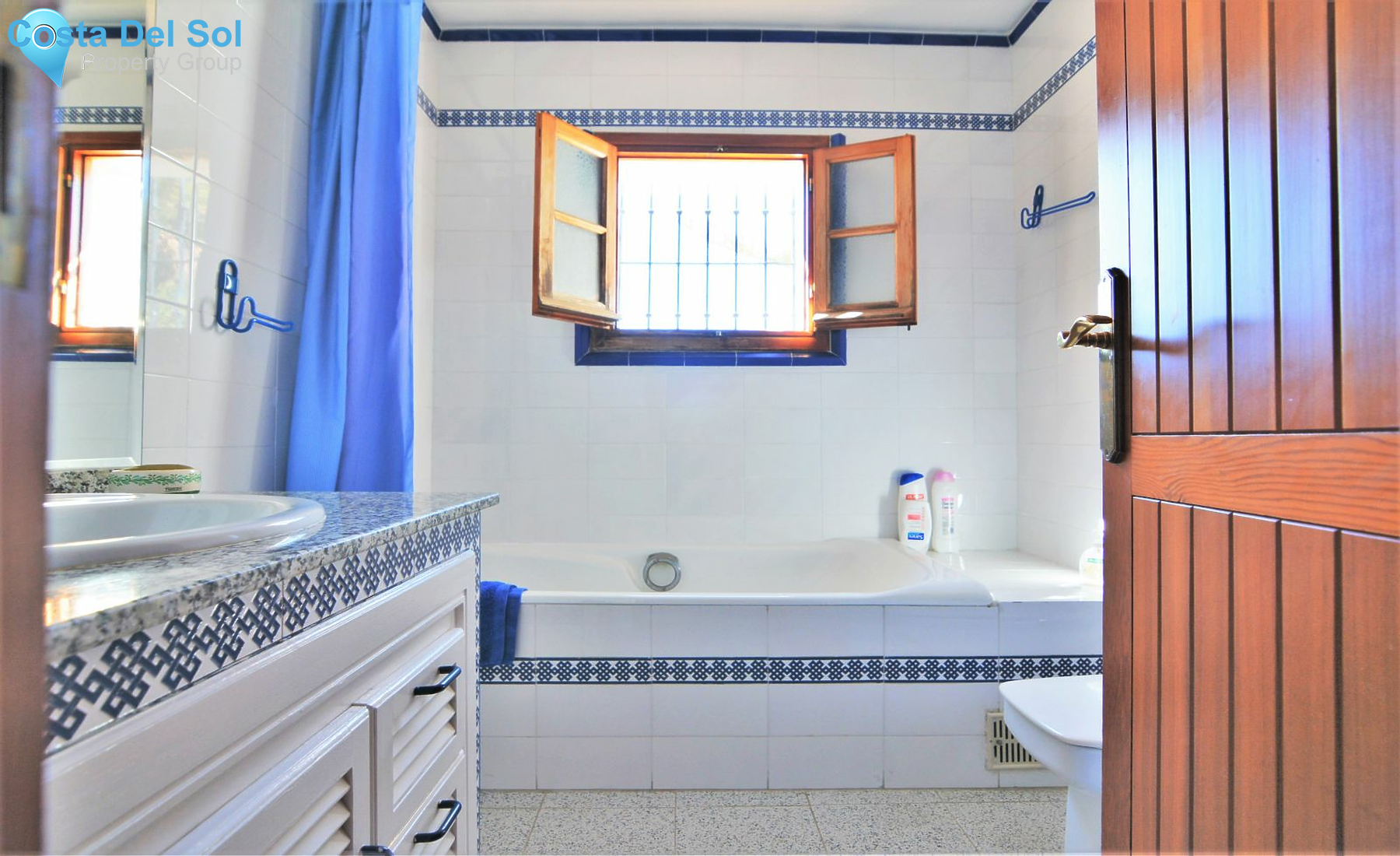Detached Villa in El Coto-1181353