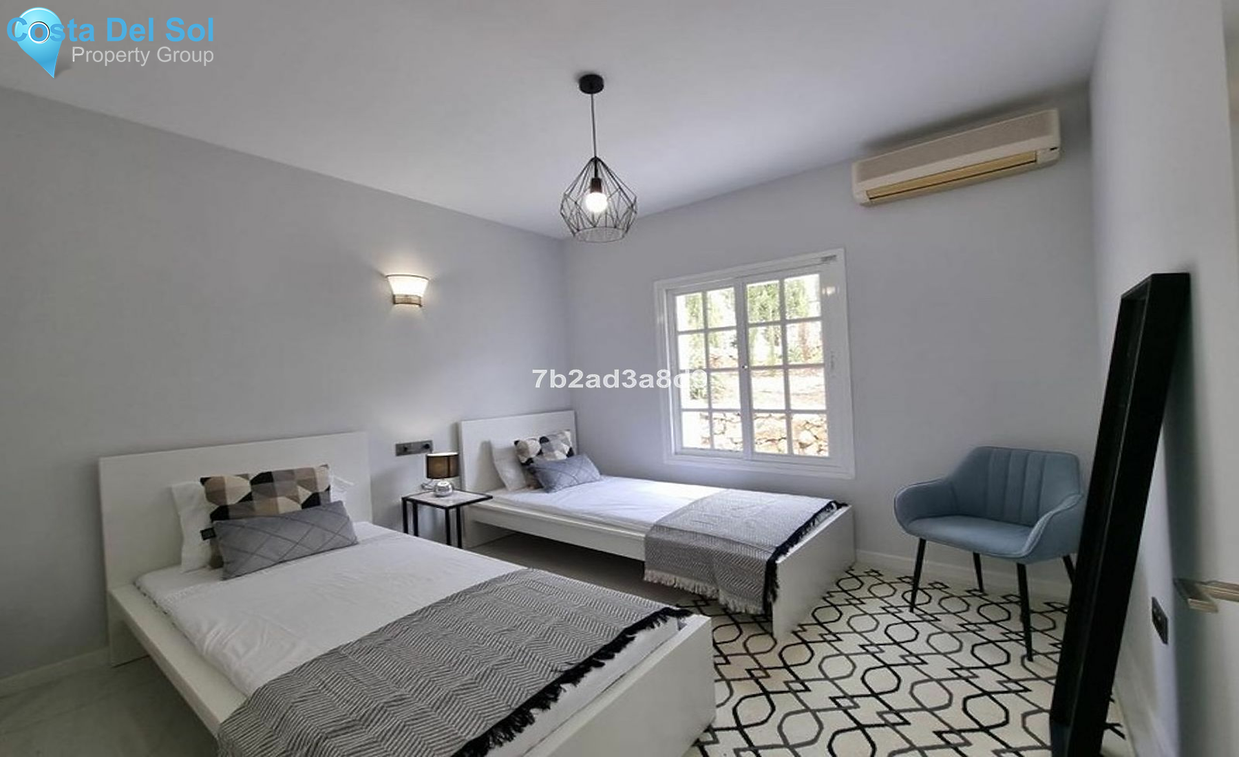 Detached Villa in El Paraiso-1166671