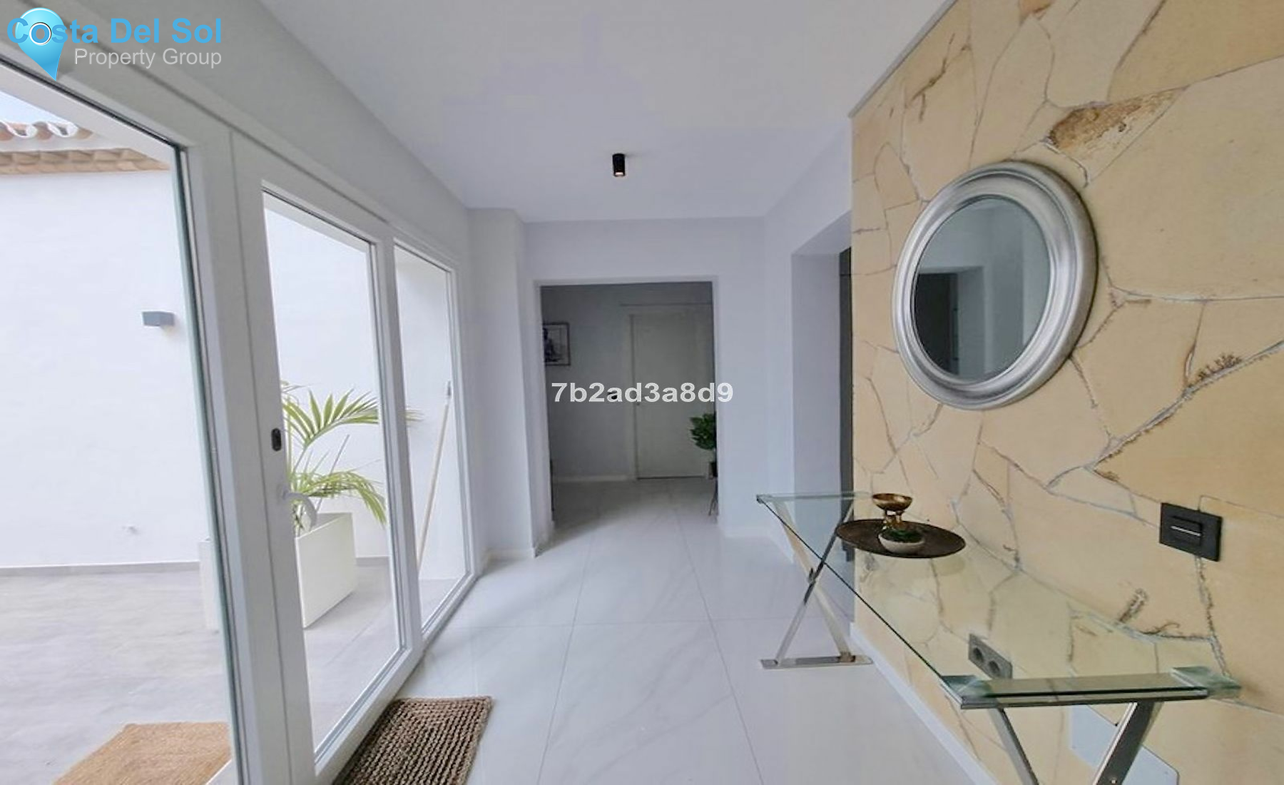 Detached Villa in El Paraiso-1166668