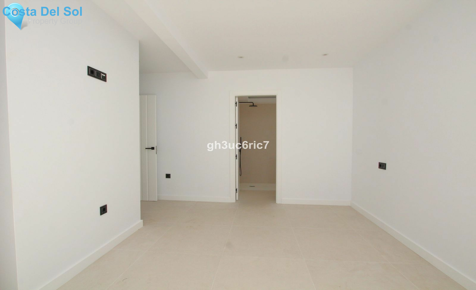 Detached Villa in Elviria-1149848