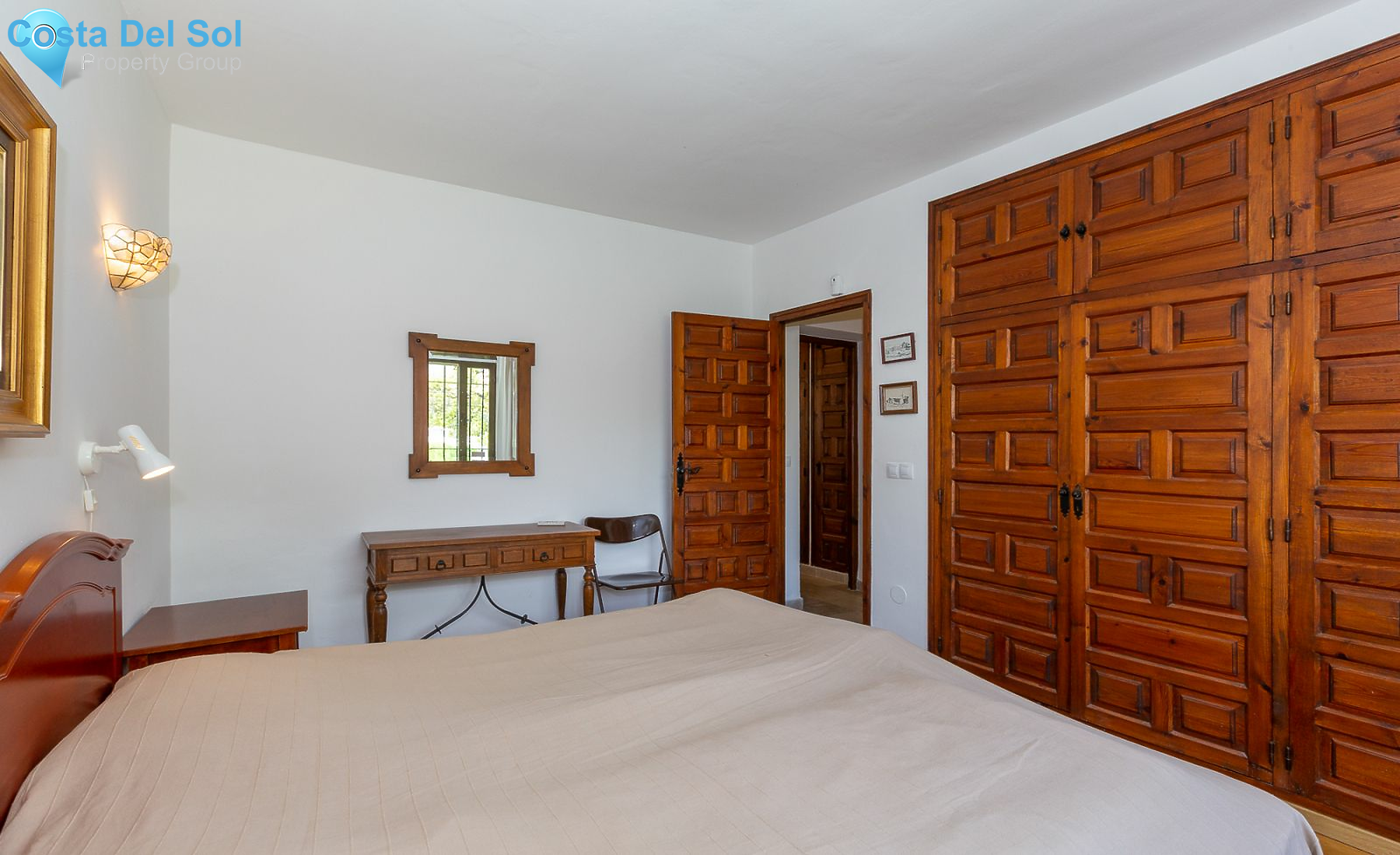 Detached Villa in Elviria-1196592