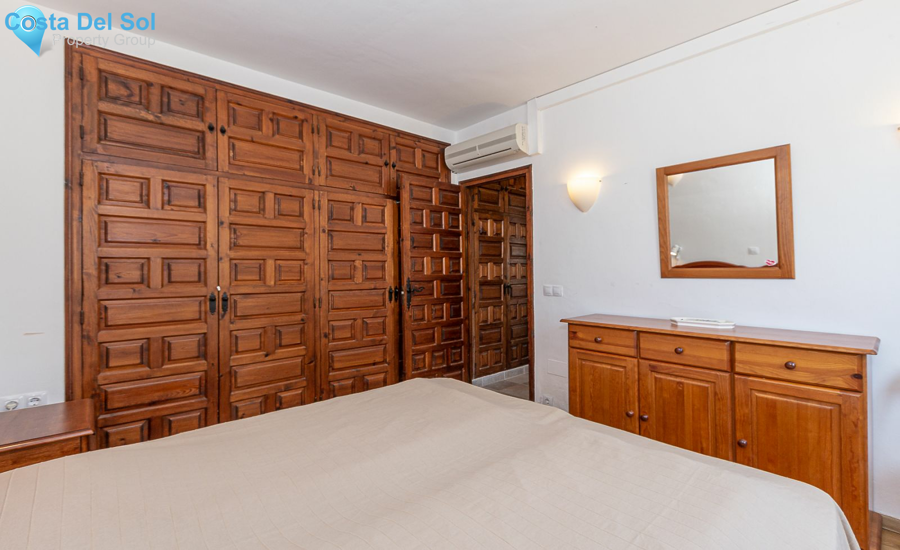 Detached Villa in Elviria-1196594