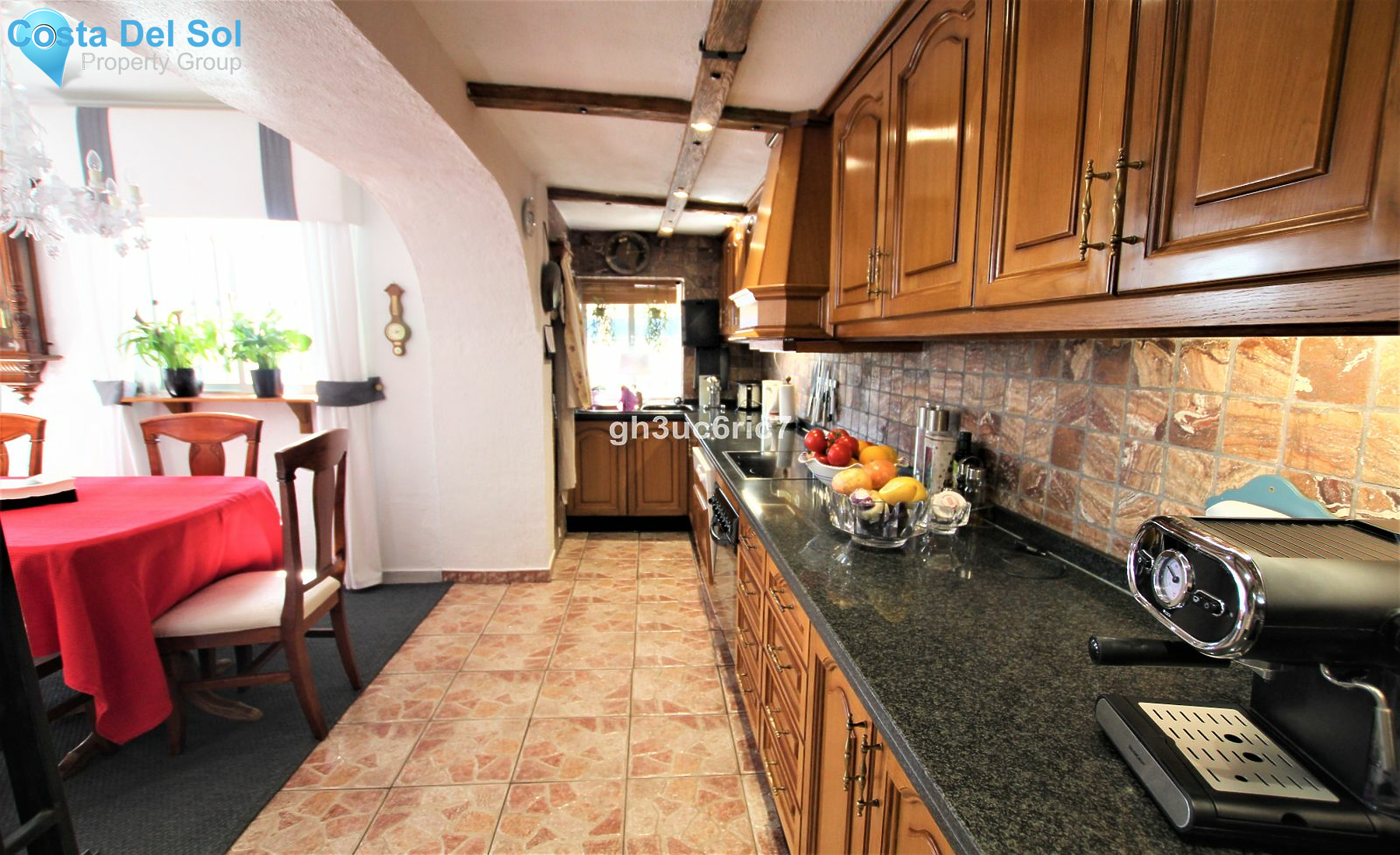 Detached Villa in Elviria-1209633