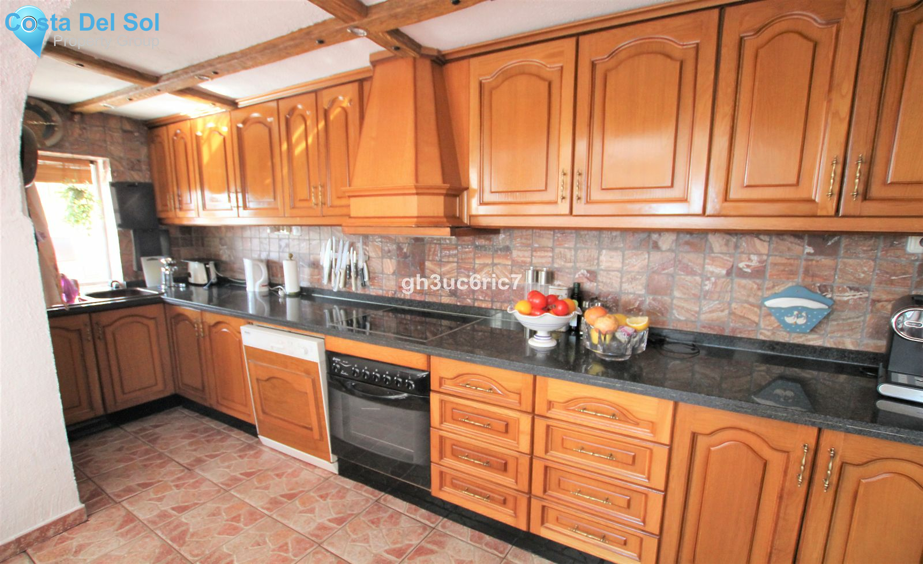 Detached Villa in Elviria-1209631