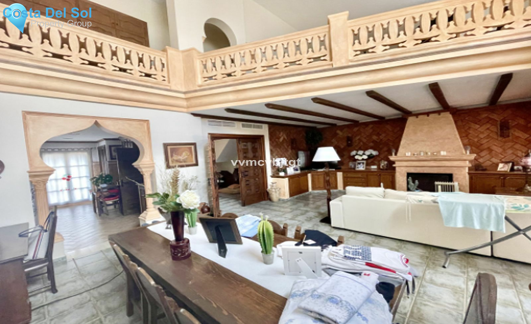 Detached Villa in Elviria-1388435