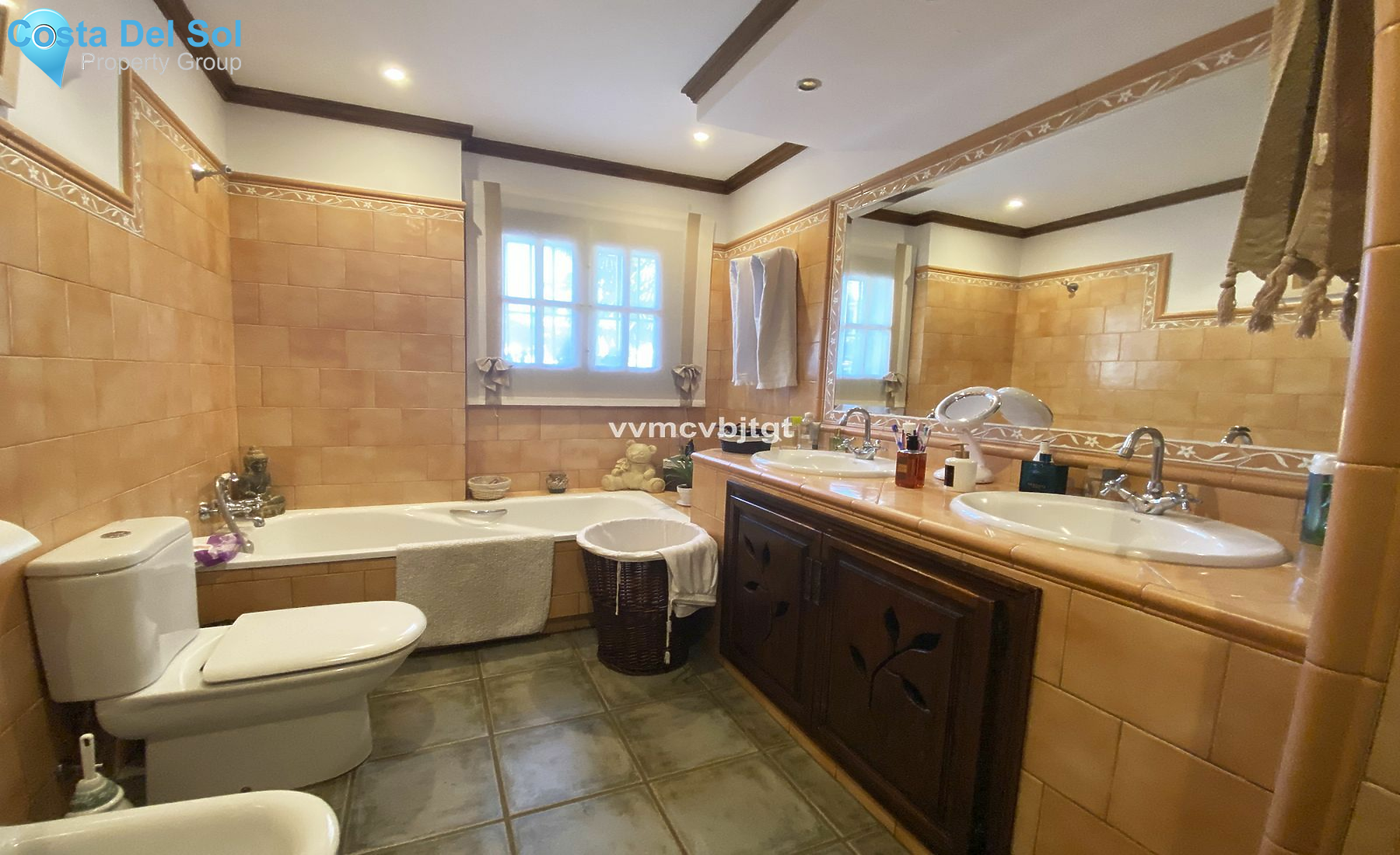 Detached Villa in Elviria-1388442