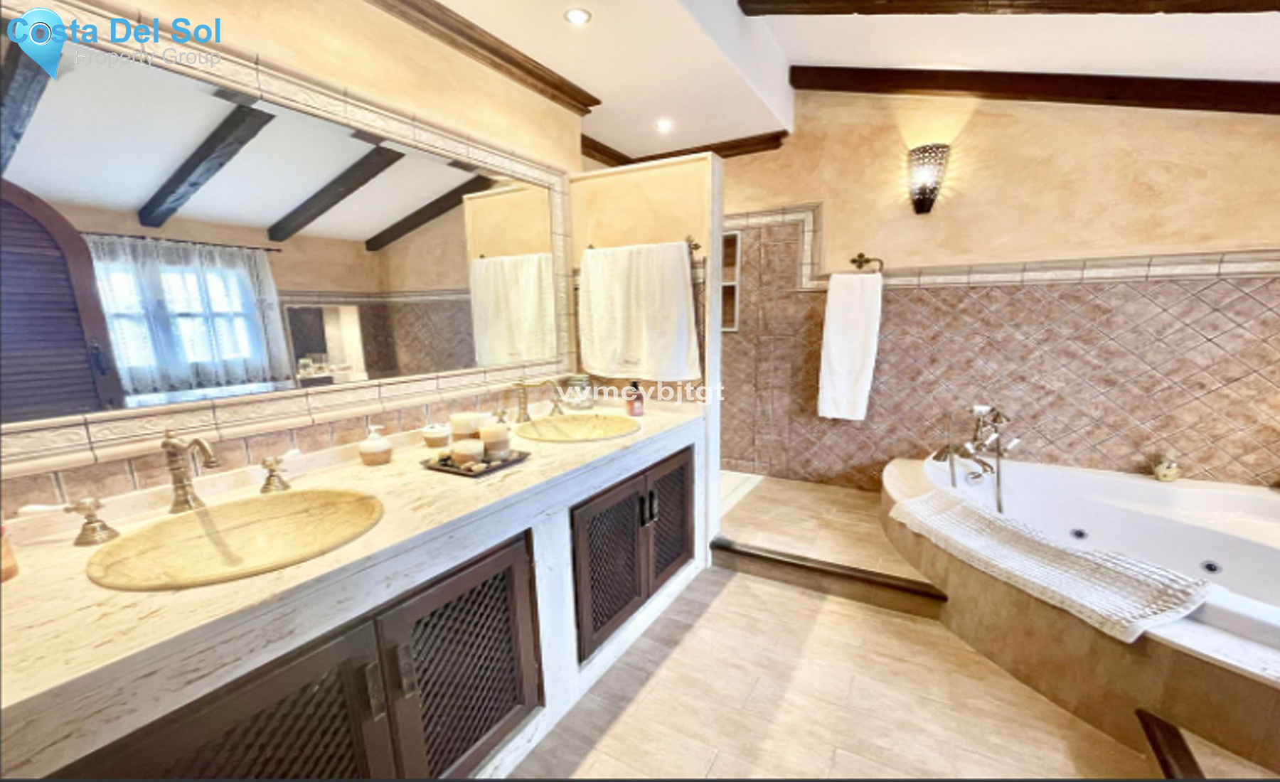 Detached Villa in Elviria-1388444