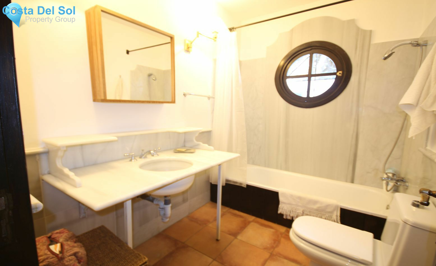 Detached Villa in Elviria-1443180