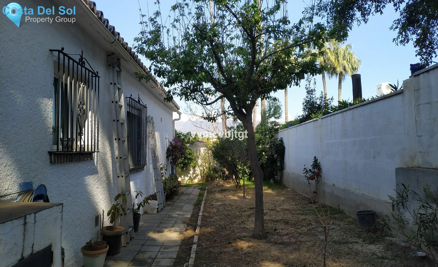 Detached Villa in Elviria-1449305