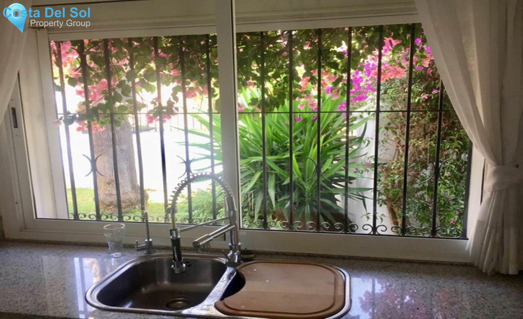 Detached Villa in Elviria-1484425