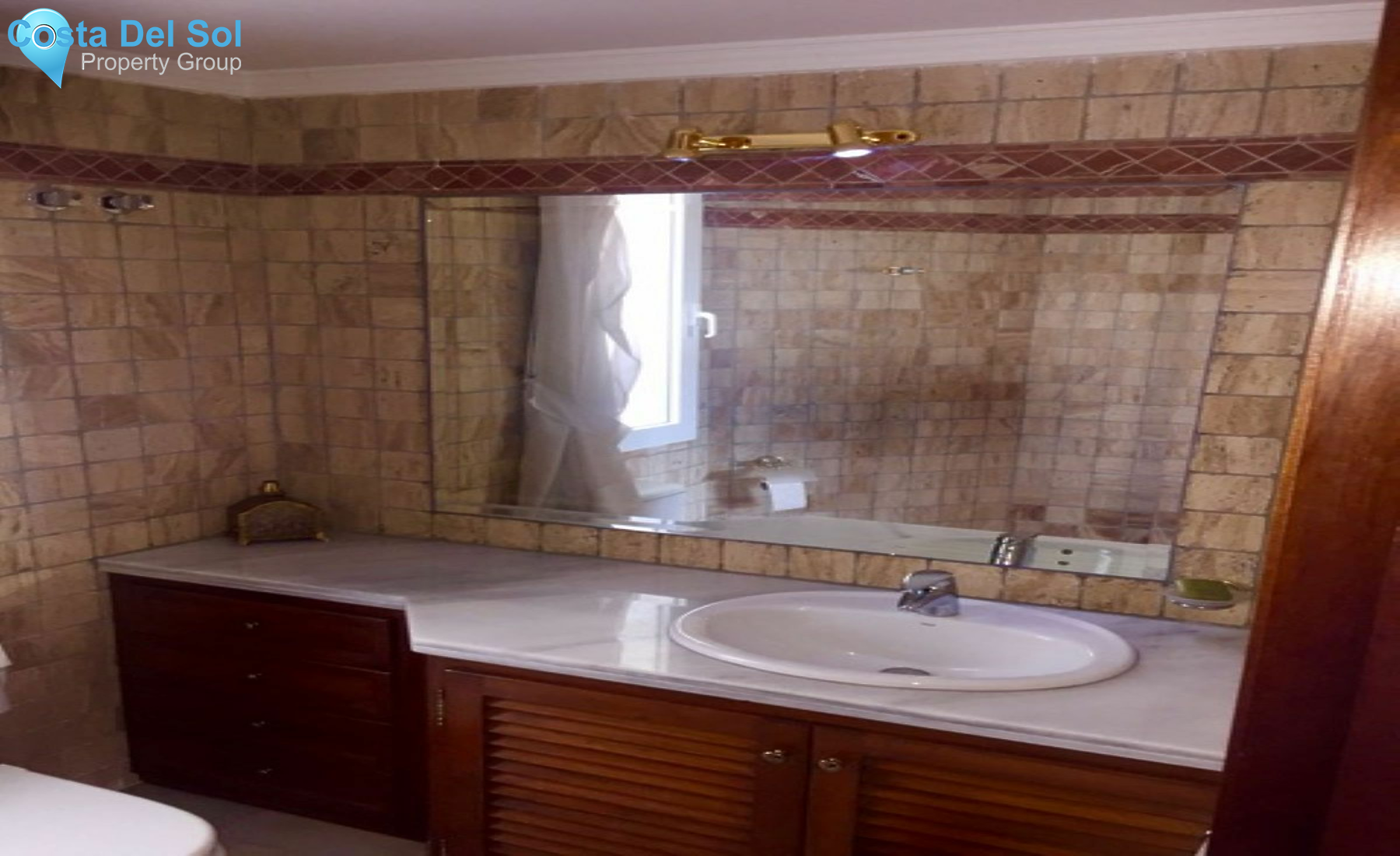 Detached Villa in Elviria-1484430