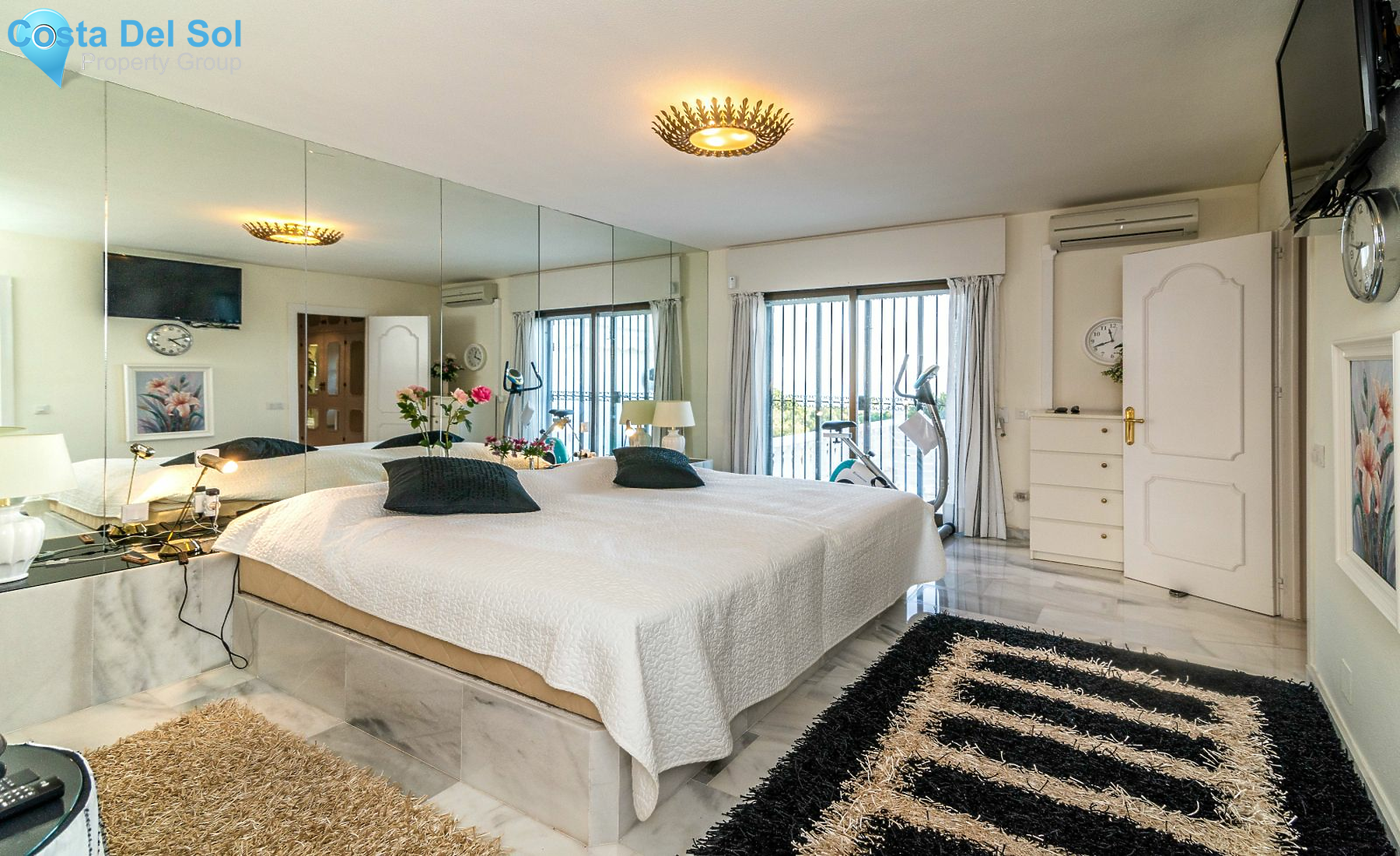 Detached Villa in Elviria-1496646