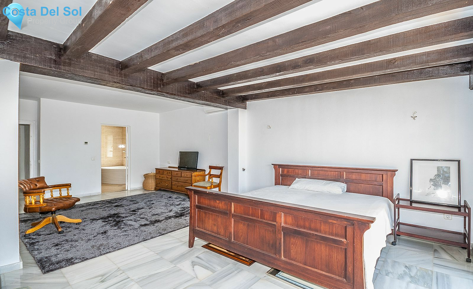 Detached Villa in Elviria-1512924