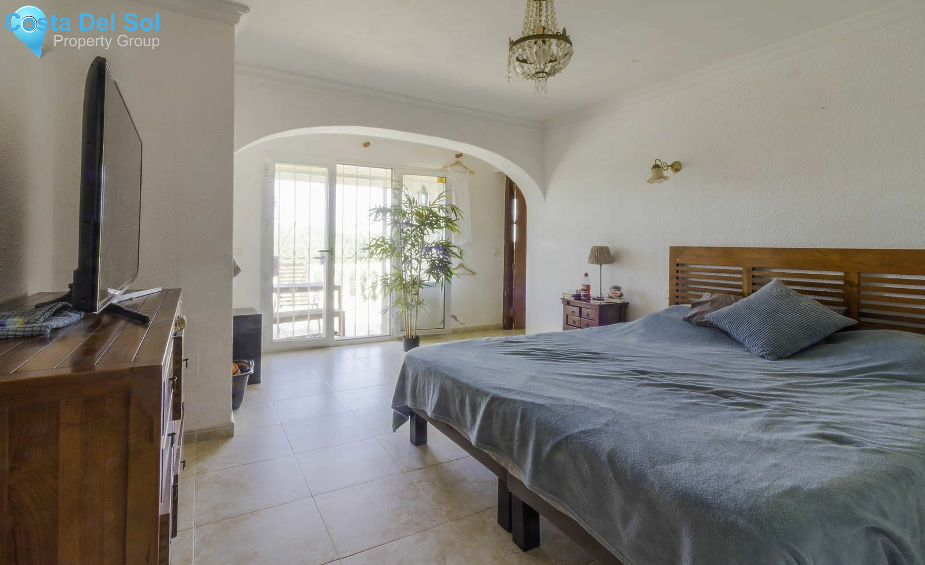 Detached Villa in Elviria-1519324