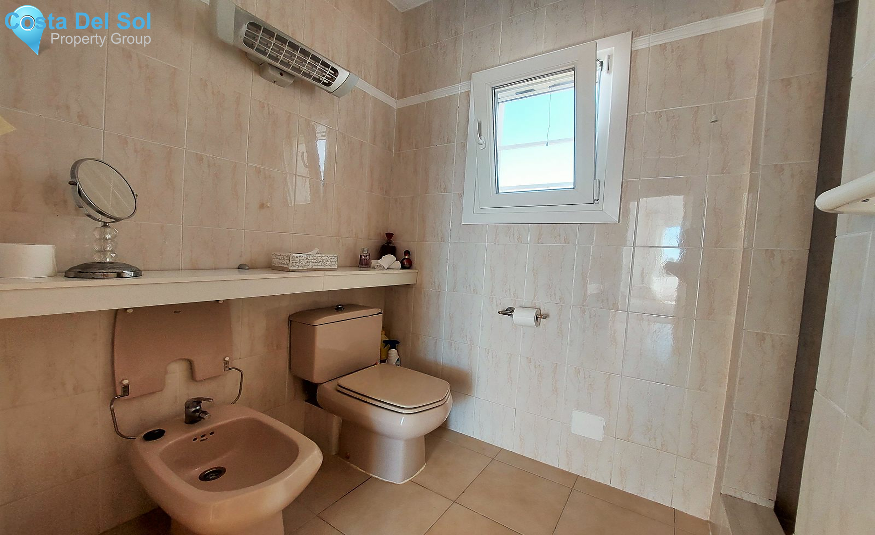 Detached Villa in Estepona-1135229