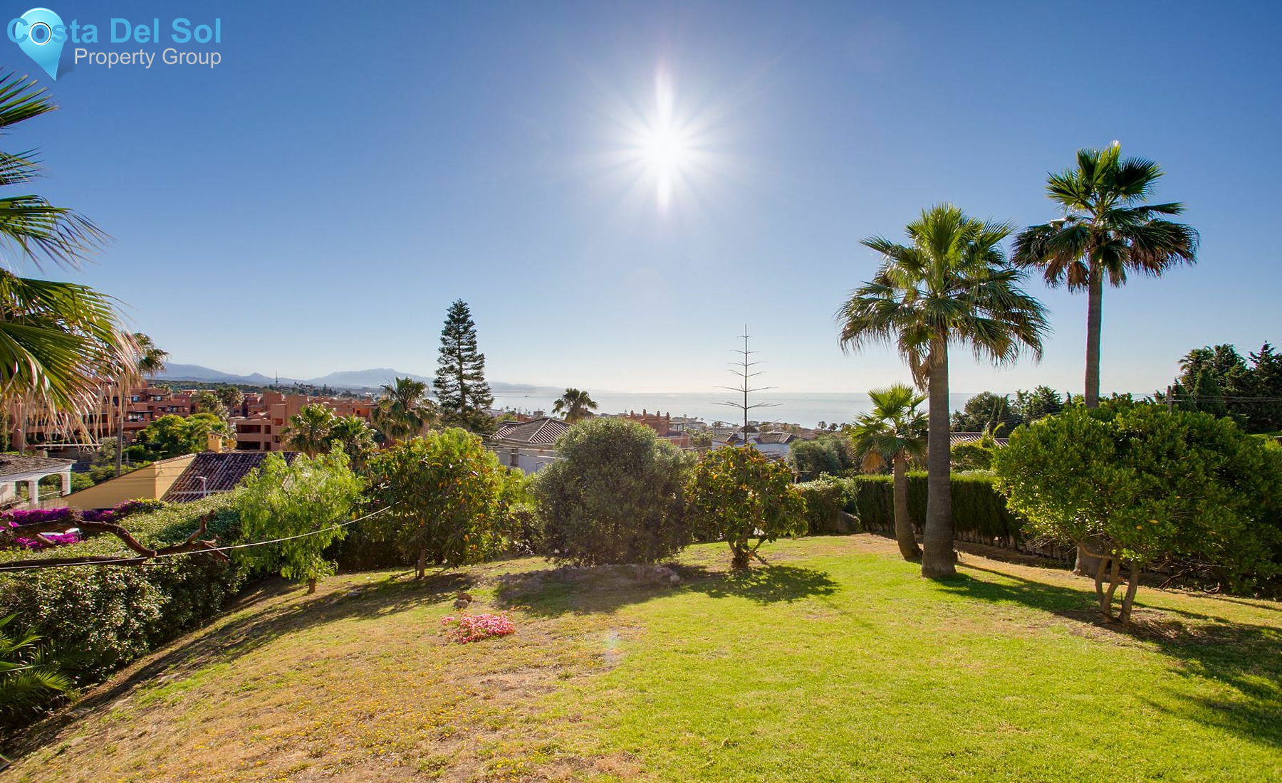 Detached Villa in Estepona-1151704